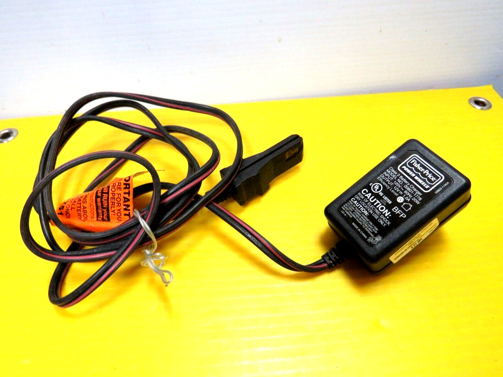 Fisher Price Power Wheels 00801-0972 Class 2 Battery Adapter Charger 12V OEM