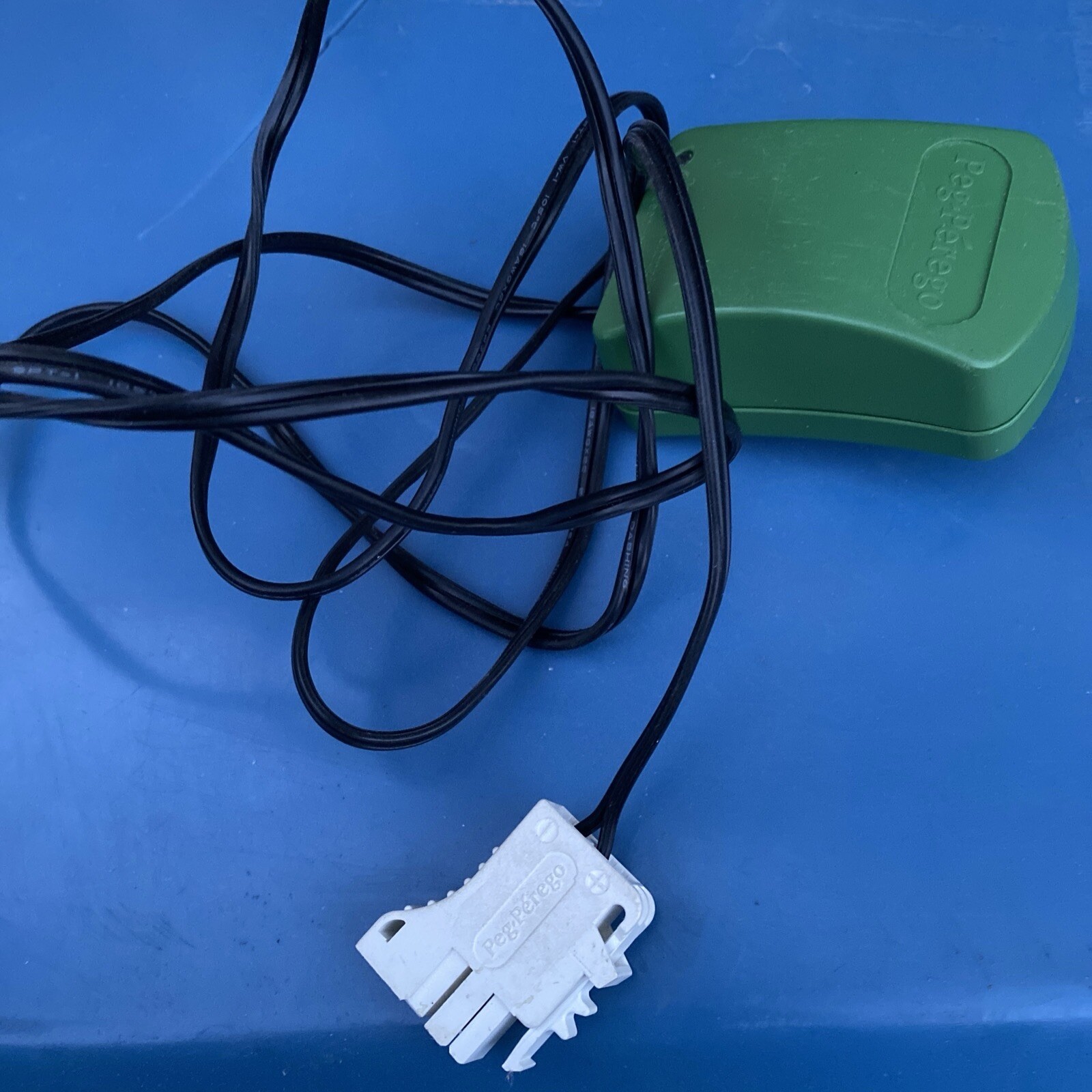 OEM Peg Perego 6V Green Battery Charger 25200012 AC Adapter Plug Thomas Train
