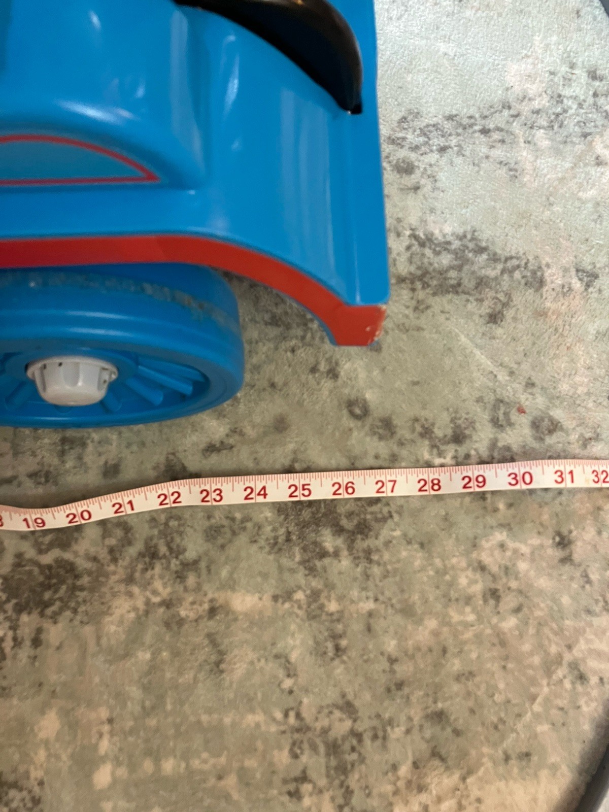 VTG Fisher Price Power Wheels Ride-on Thomas & Friends Thomas + Track BCK92-9963