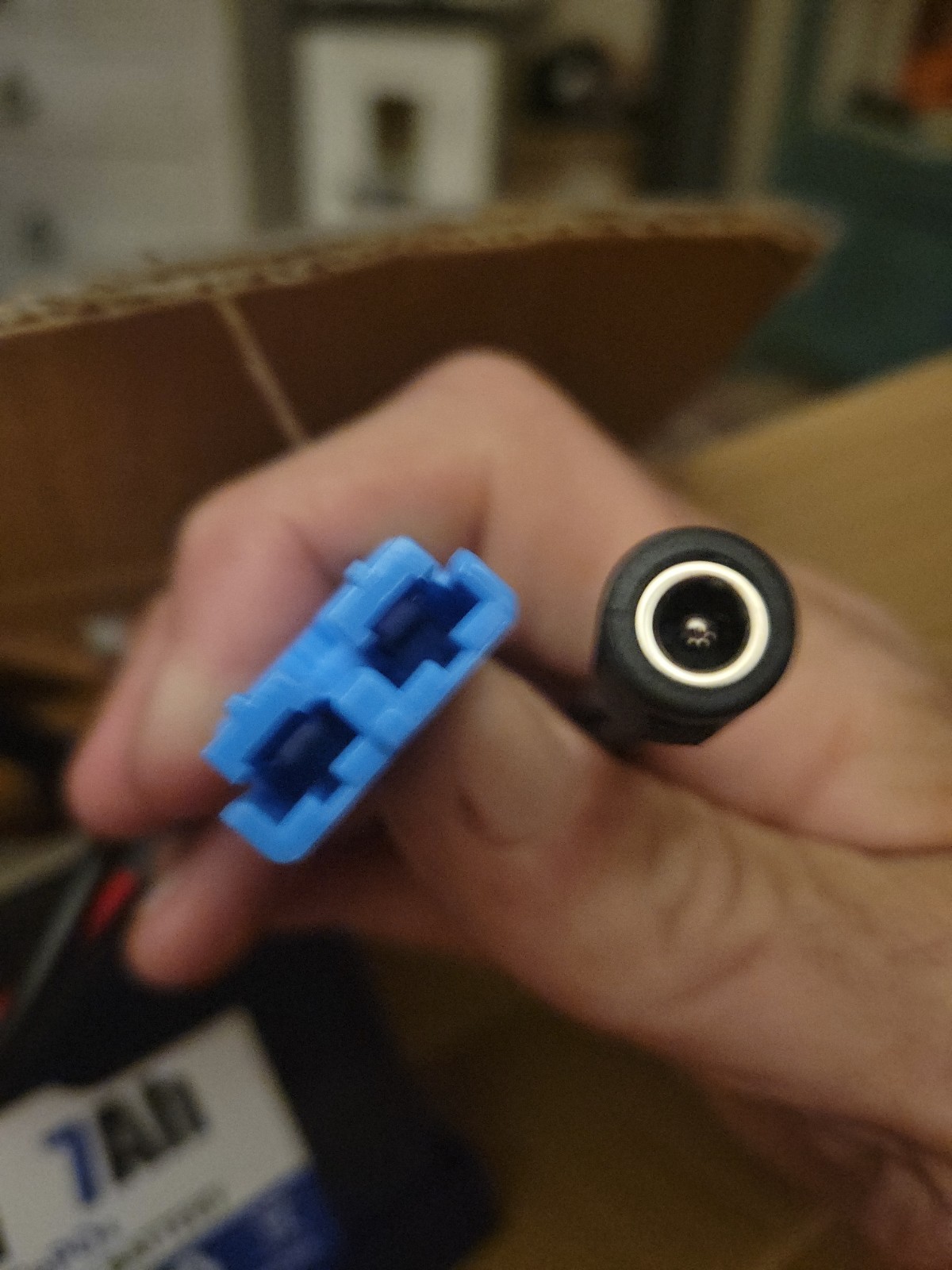 24V 7Ah Lithium LiFePO4 Battery With Charging Cord
