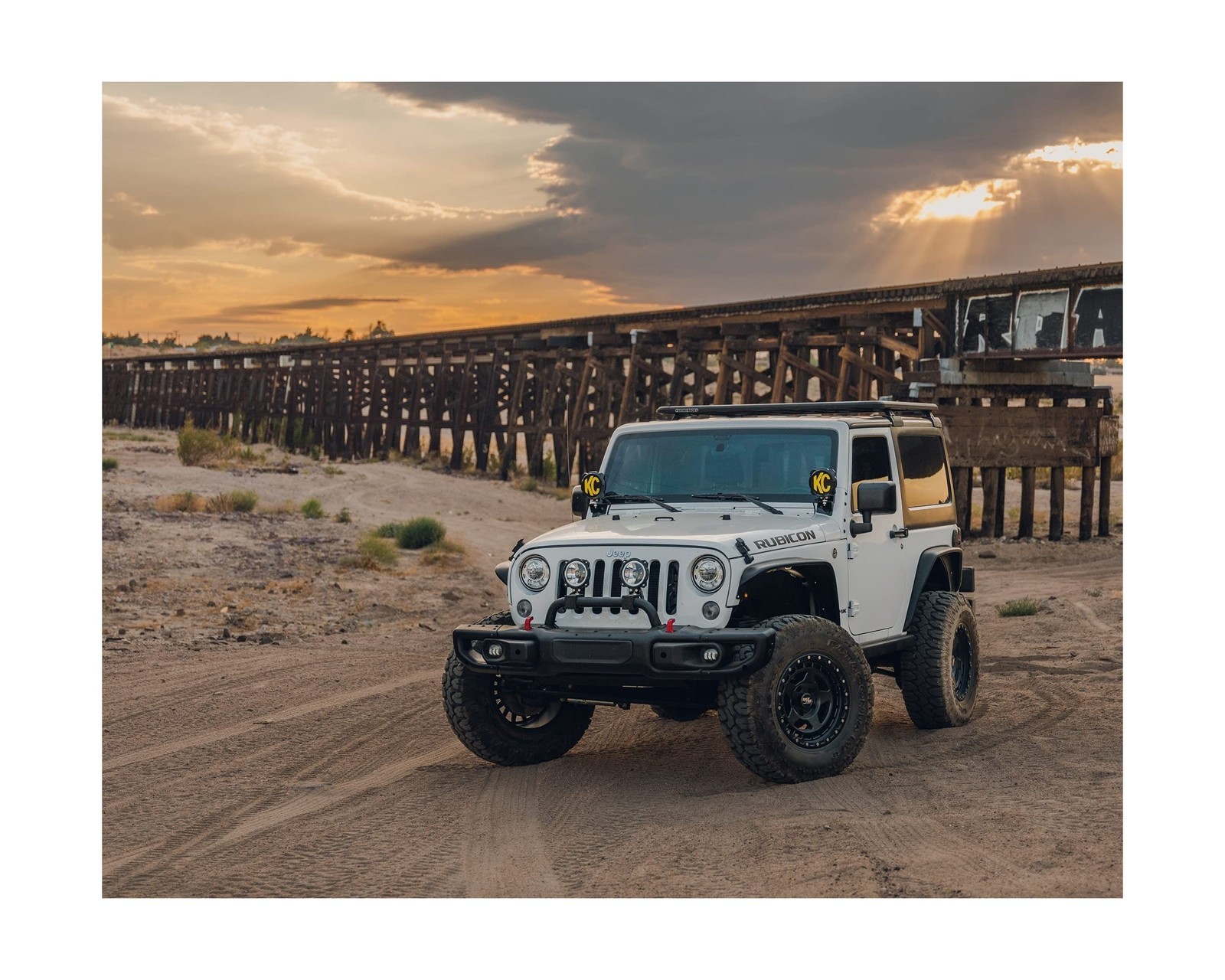17in Wheel Fit For Jeep Wrangler JK JL, 17×9 5×5, +12mm Offset, Black