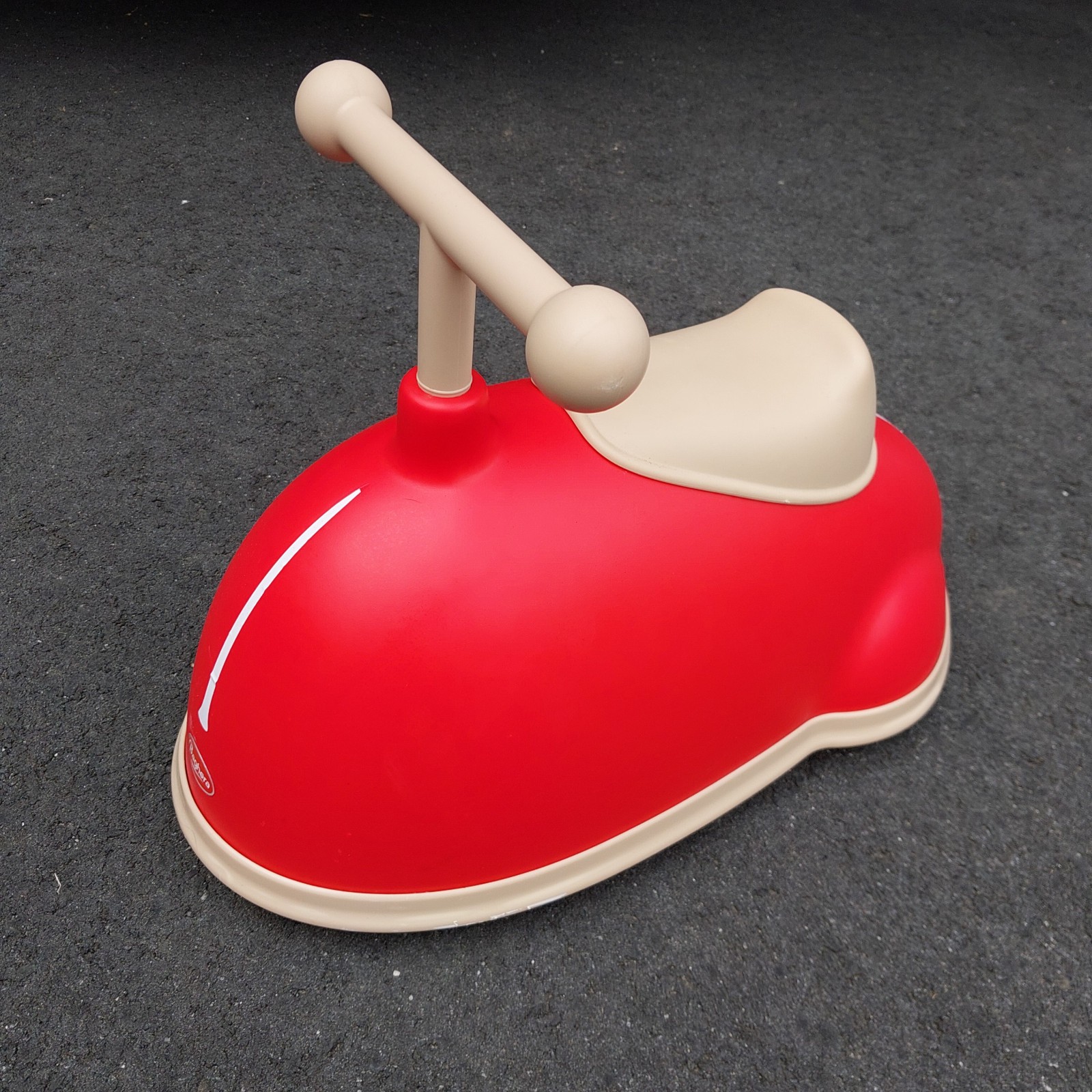 Baghera Twister Retro-look Ride-On Toy Red 1-3 Years French Design