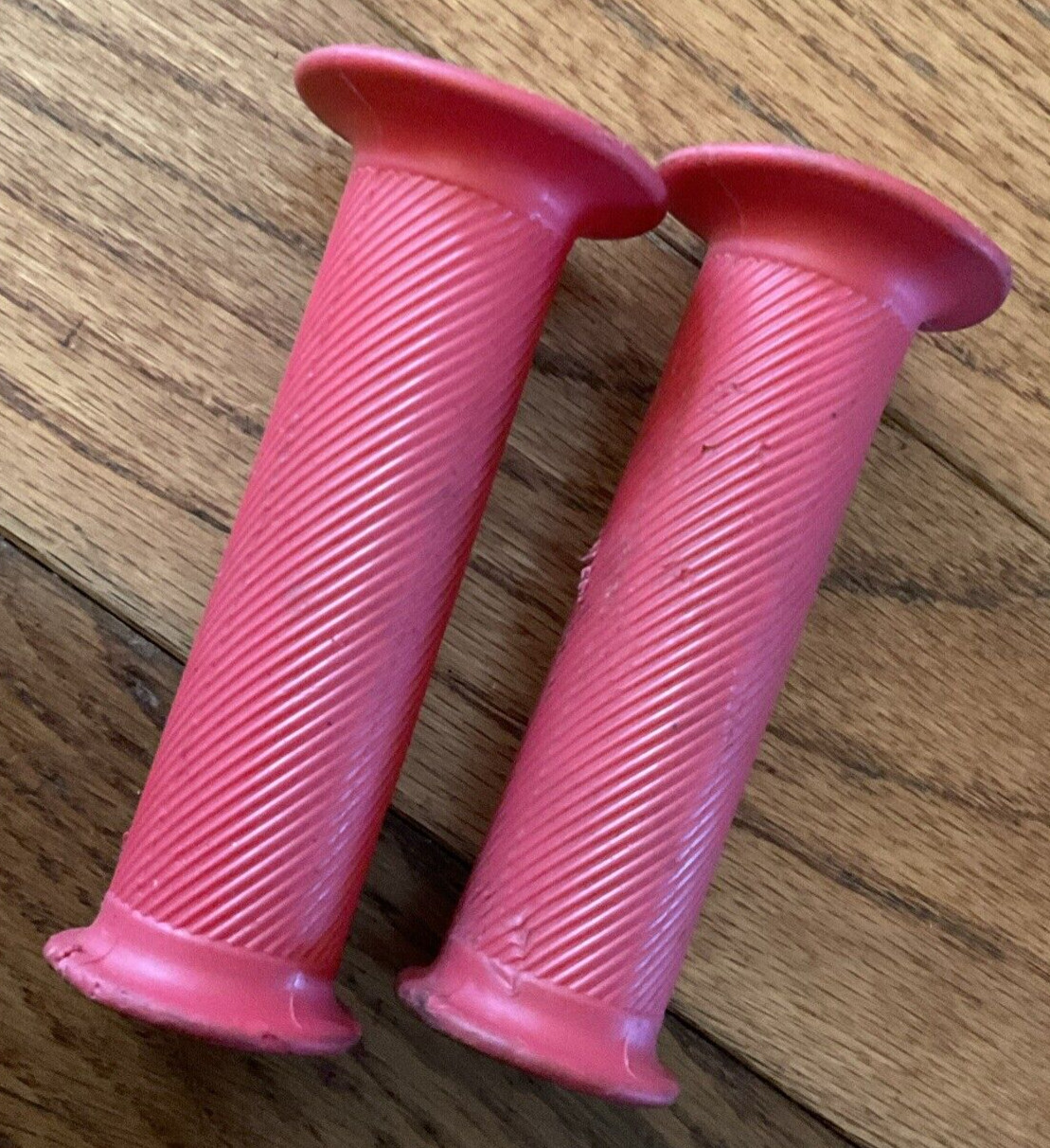 BCP 12V Kids Ride On 4-Wheel ATV Grips Red Set of 2 Kids Toys Replacement Part