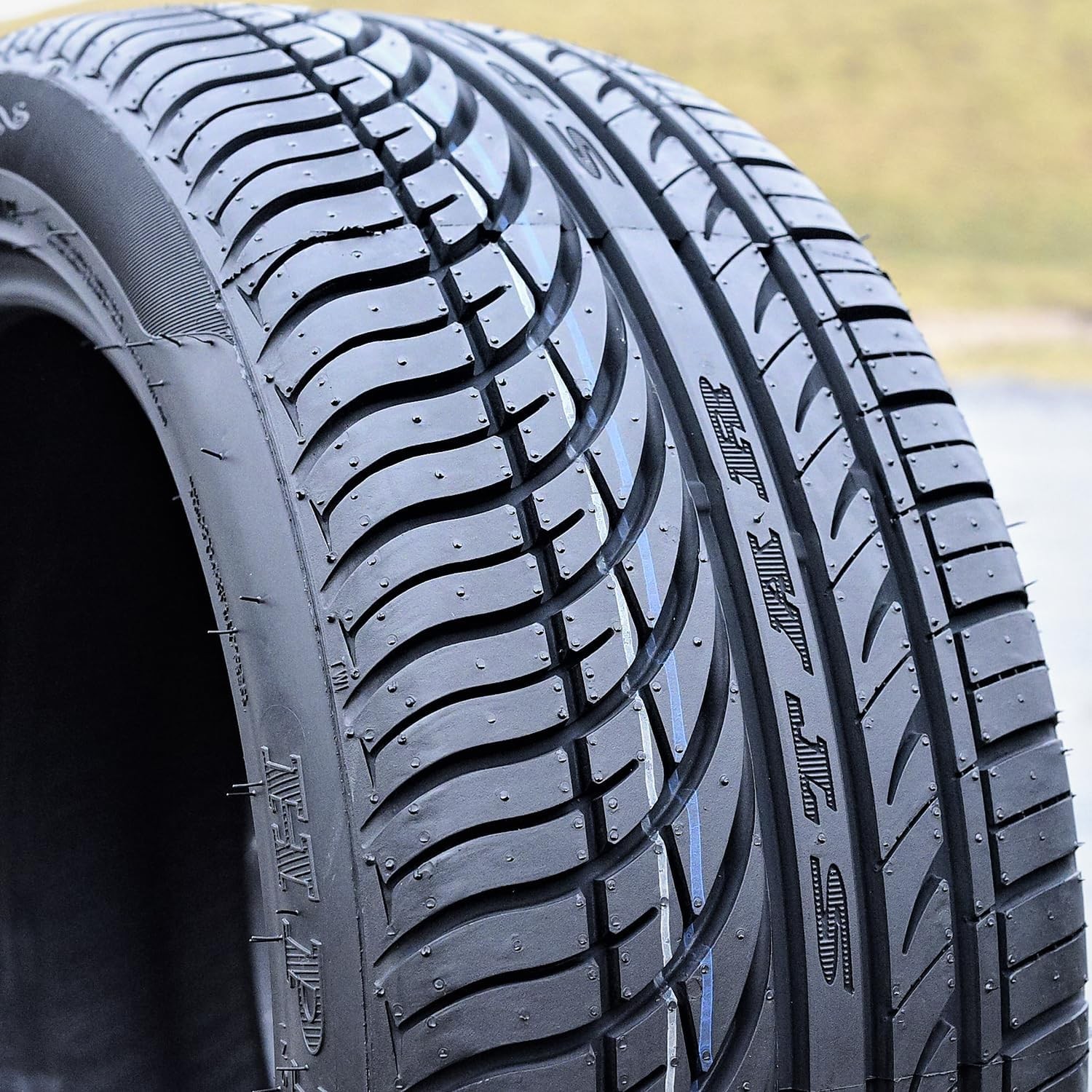 HP108 All-Season Passenger Car Performance Radial Tire-205/55R16 205/55/16