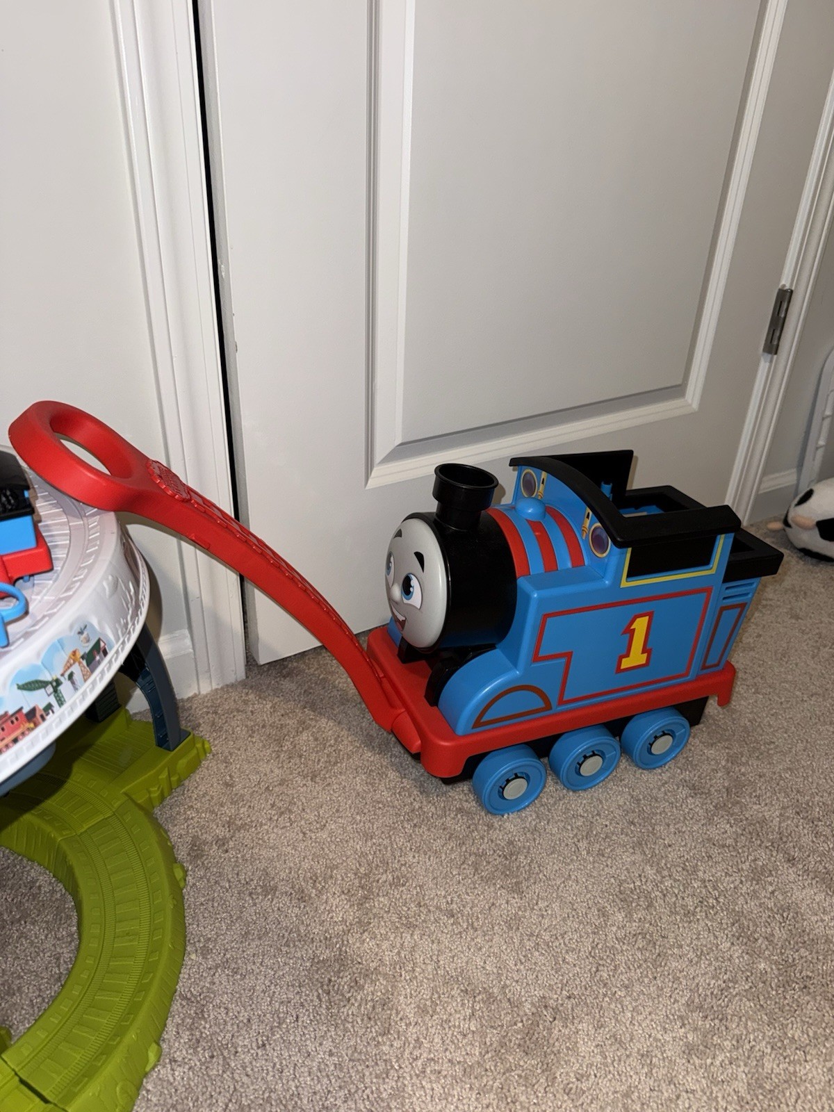 Mattel Thomas & Friends Thomas the Tank Engine Pull-Along Toy Train, Red Handle