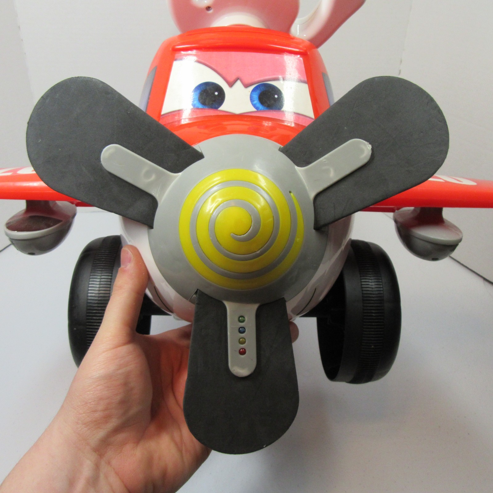 Kiddieland Disney Planes Fire & Rescue Ride On Toy Dusty Crophopper With Sounds