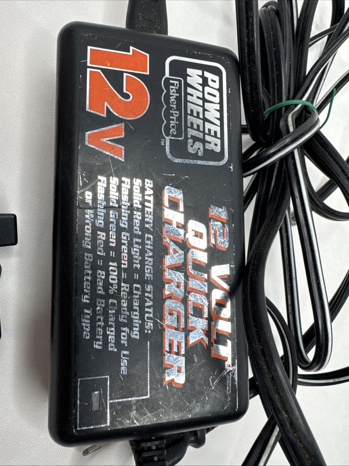 Fisher Price Power Wheels 12 Volt Quick Charger Model 00801-1429 (12V 2.5A)
