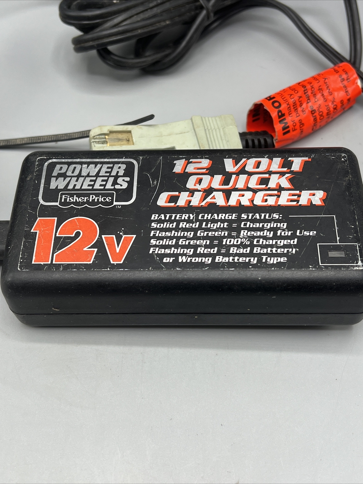 Power Wheels 12 Volt Quick Charger Fisher Price Model 00801-1429 works