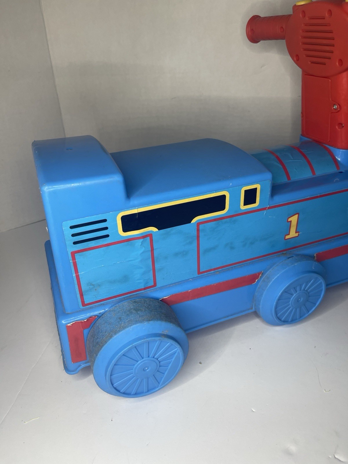 RARE Jakks Pacific Thomas The Train Tank Engine Activity Ride On Push N’ Scoot