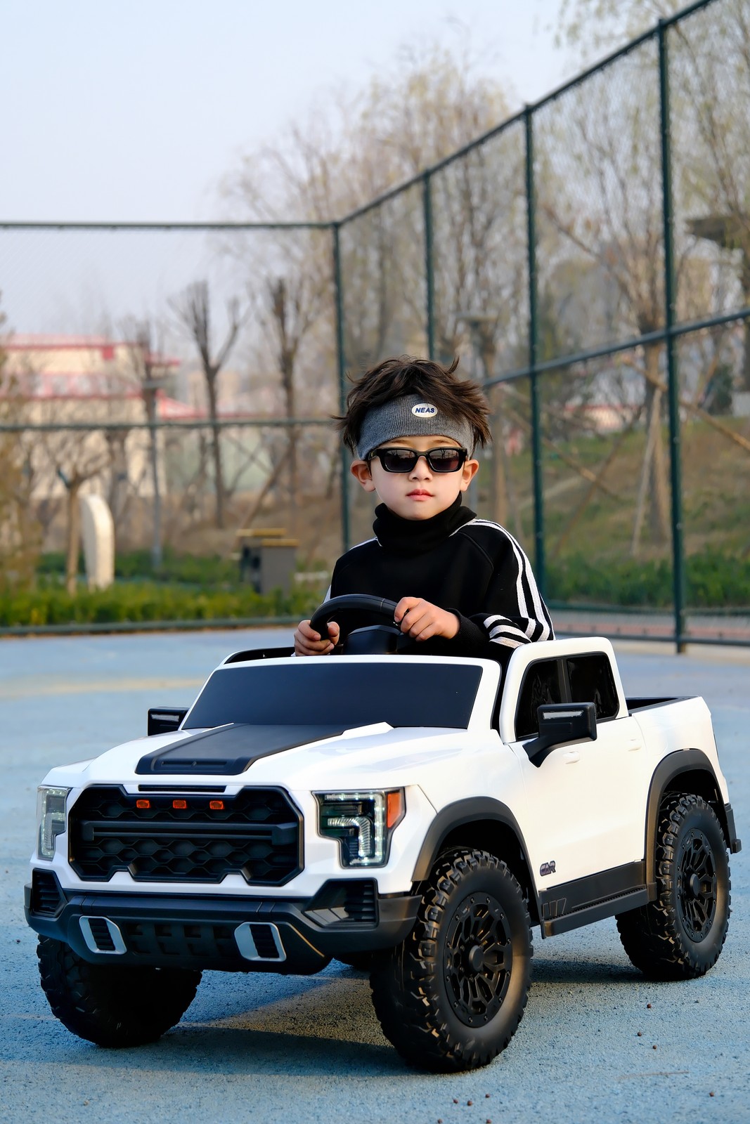 12V Kids Ride-On Car Remote Control, 4-Wheel Shock Absorption 3-6 Years White
