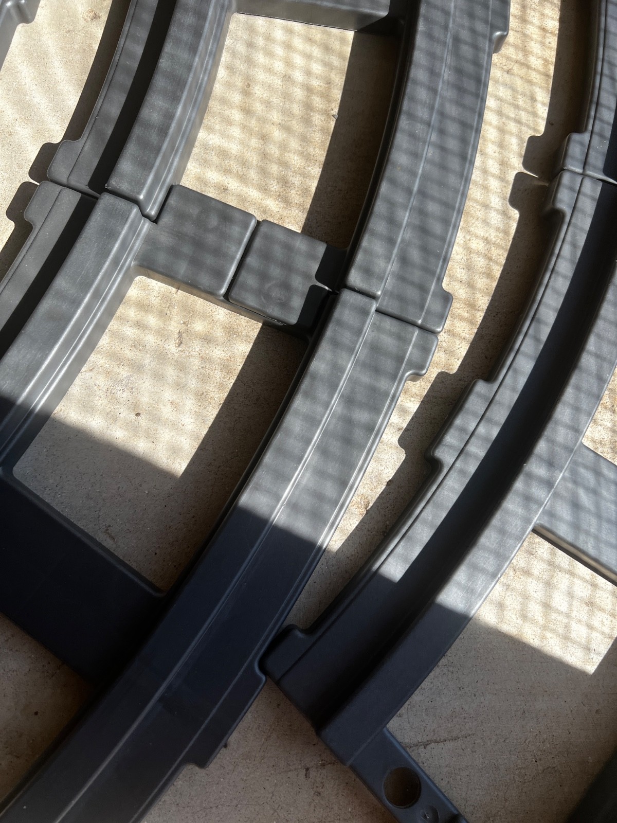 Peg Perego Train Track Set (12) numbered Curved Sections – Thomas, Santa Fe