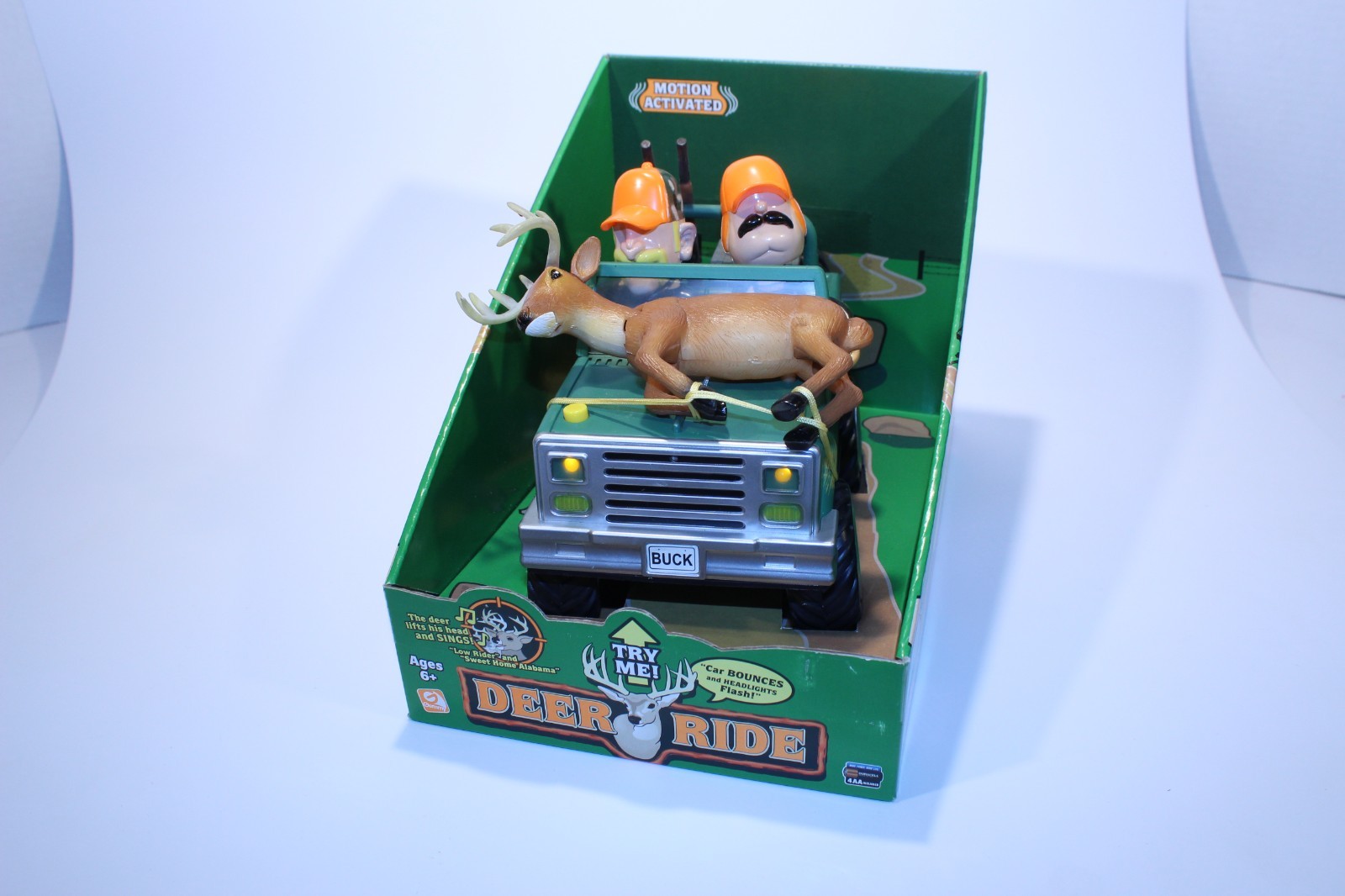 Gemmy Deer Ride Motion Activated Singing Buck Works Except Bouncing New Batt.