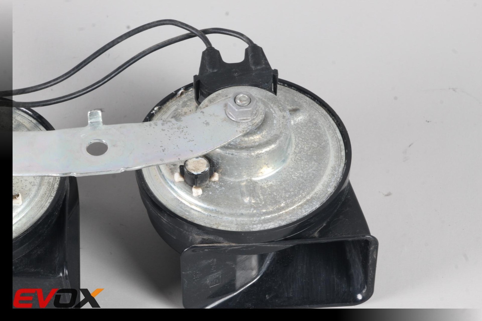 Dual Horn Assembly with Bracket with RAM 1500 2500 3500 3.6L V6 5.7L V8 2014+