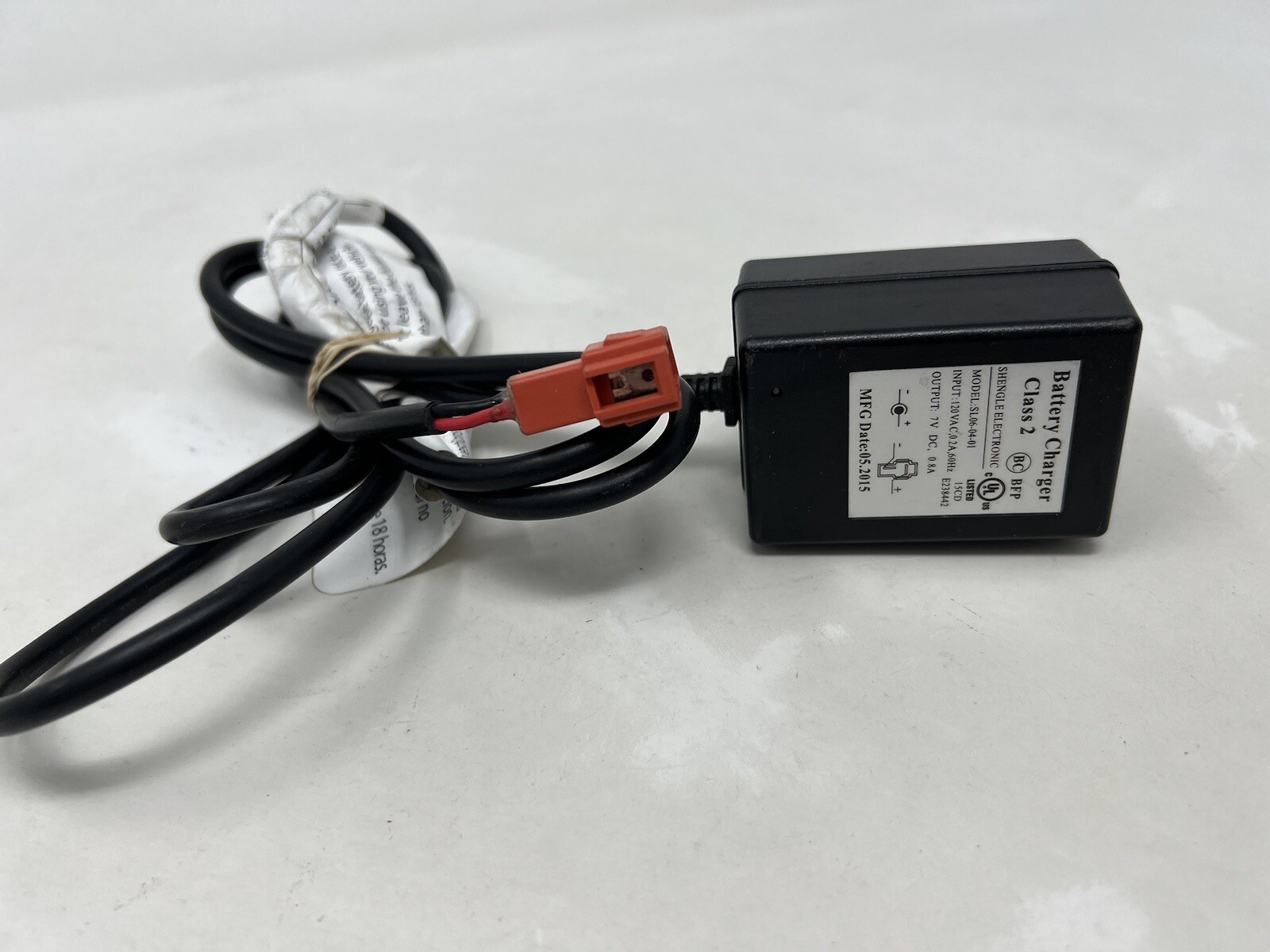 SL06-04-01 Battery Charger Kid Trax / Motion Trends 7V—0.8A