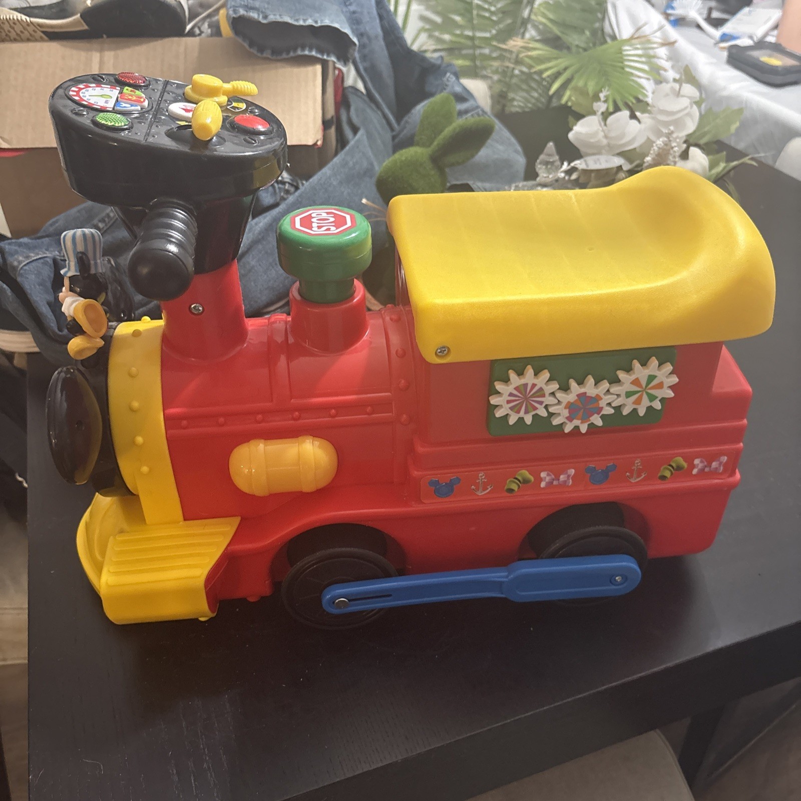 (5/N)Kiddieland Disney Mickey Mouse Battery Powered Ride-On Train Power Wheels