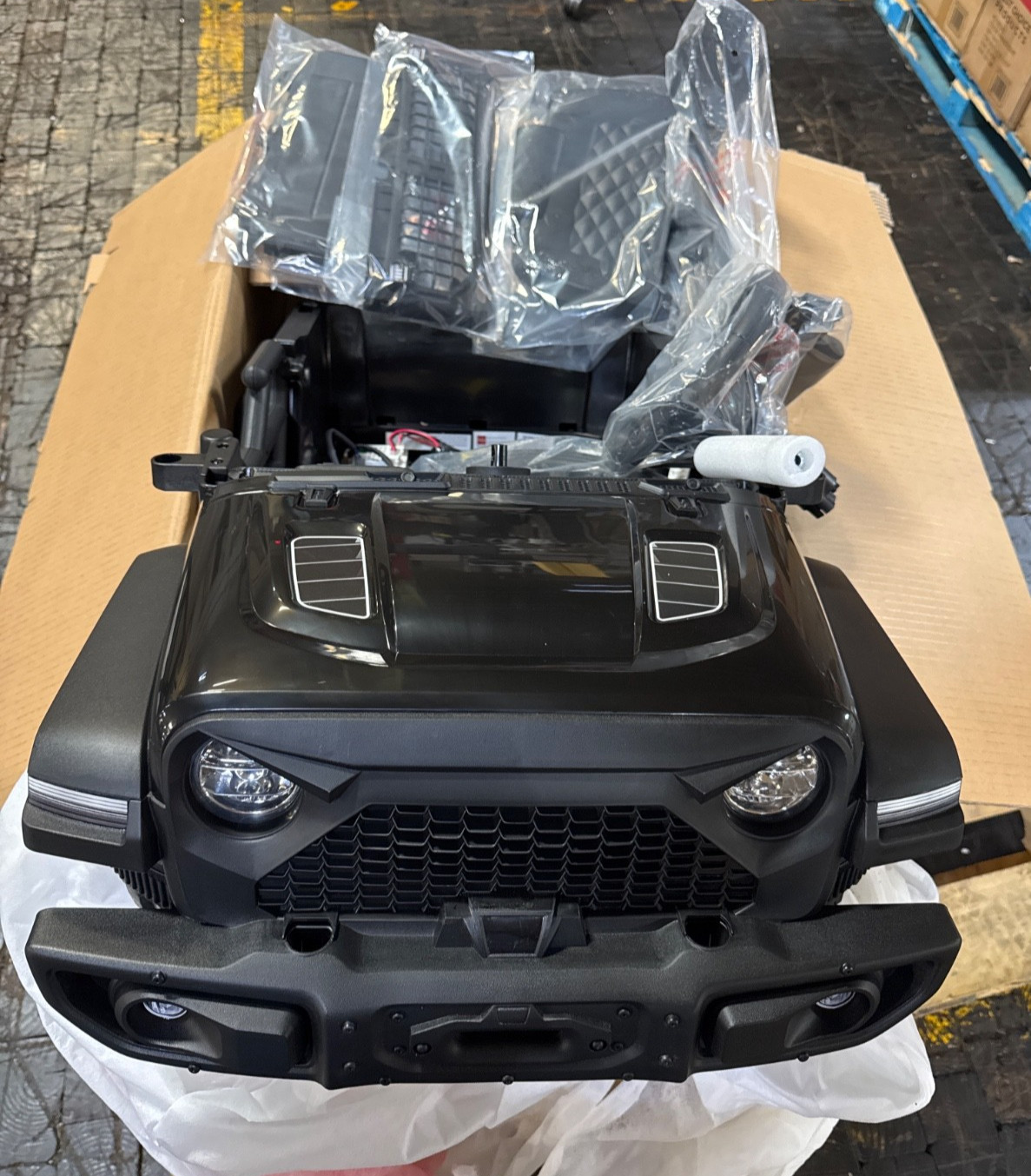 BCP- 6V Kids Ride-On Truck Car w/ Parent Remote Control, 4-W Suspension (Black)