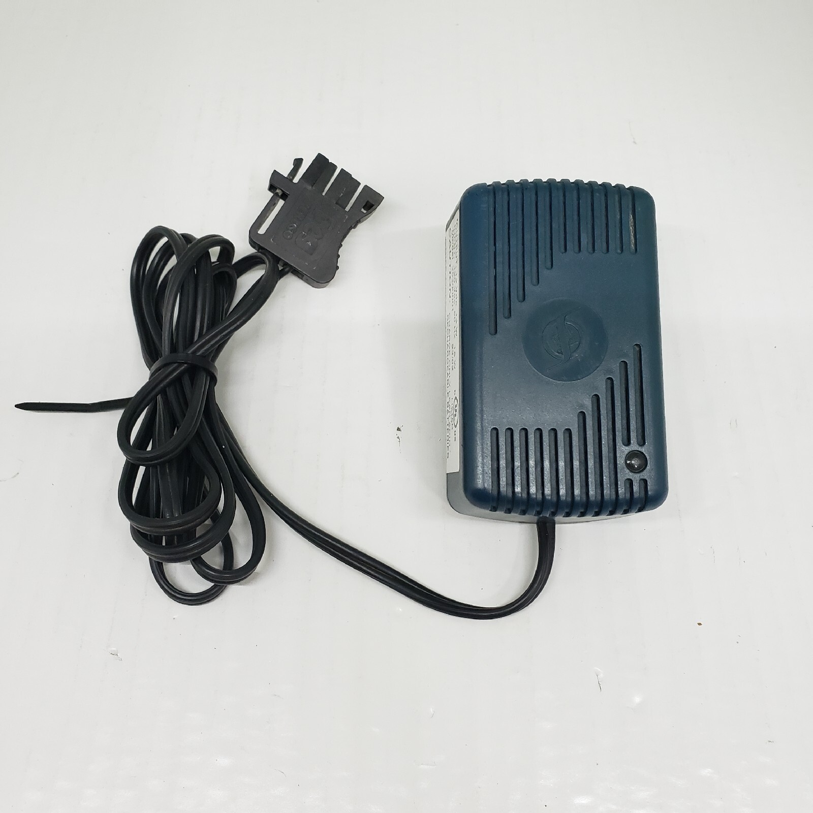 Peg Perego 12v Green Battery Charger Model 25200001