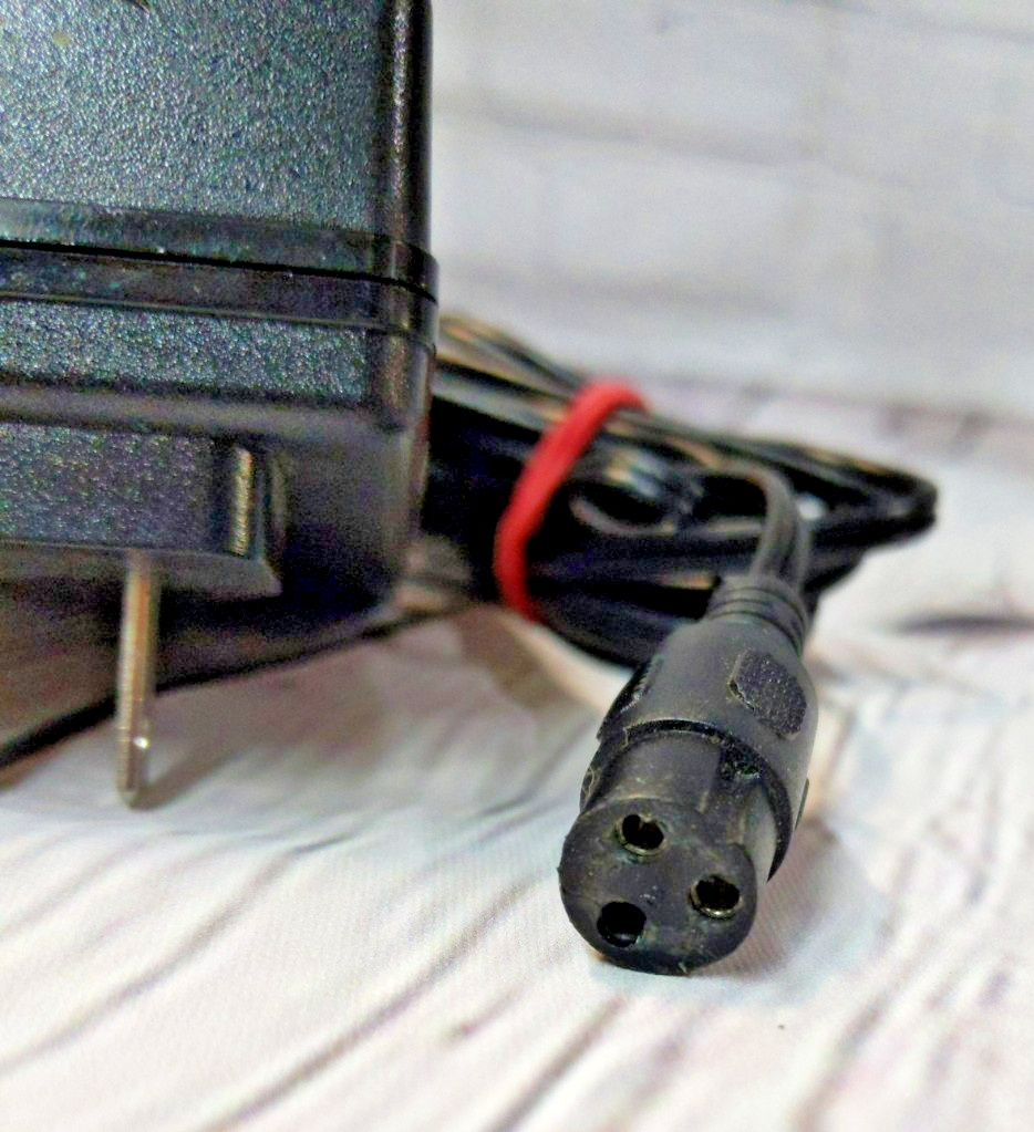 Razor 24v 1.2A output 1500mA Charger #W13112099014 For Multiple Items