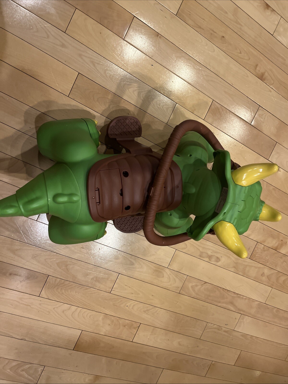 KID TRAX RIDEAMALS Dino Dinosaur Triceratops RIDE-ON TOY Rare HTF 18-30 Mths.