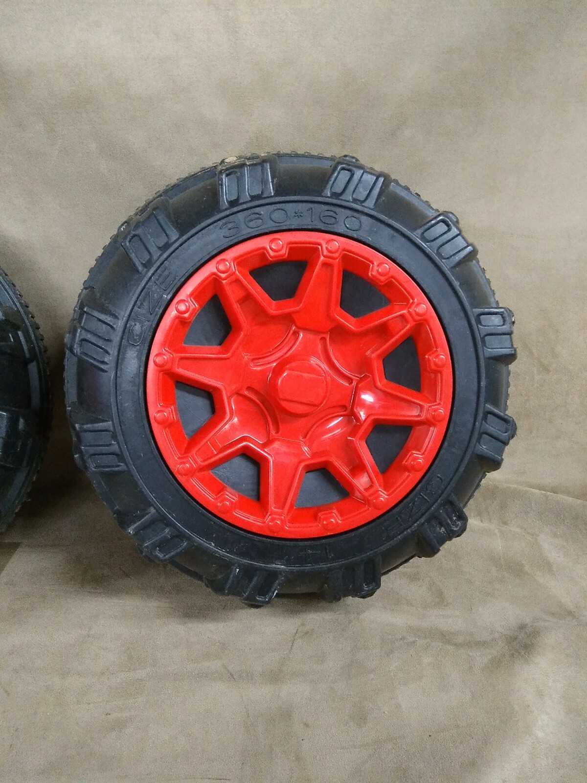 Powet Wheels Rear Tires Wheel Plastic Solid Toy Car