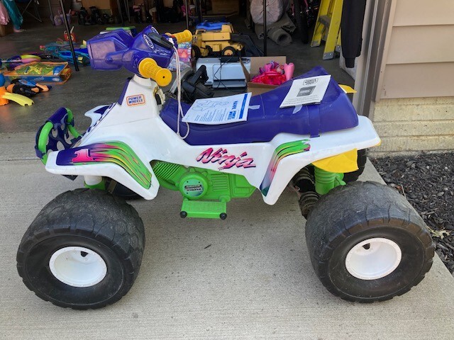 VINTAGE Working Kawasaki Ninja Power Wheels Powered Ride-On Car Vehicle RARE