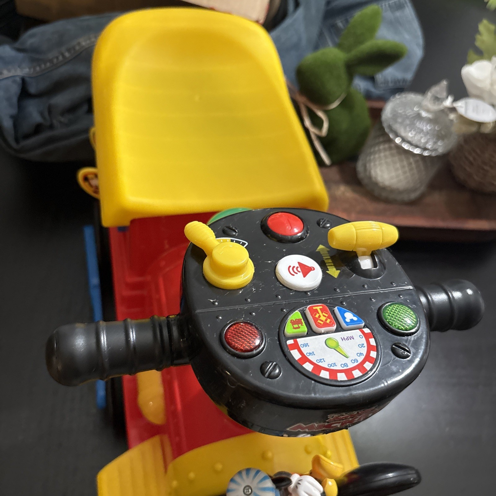 (5/N)Kiddieland Disney Mickey Mouse Battery Powered Ride-On Train Power Wheels