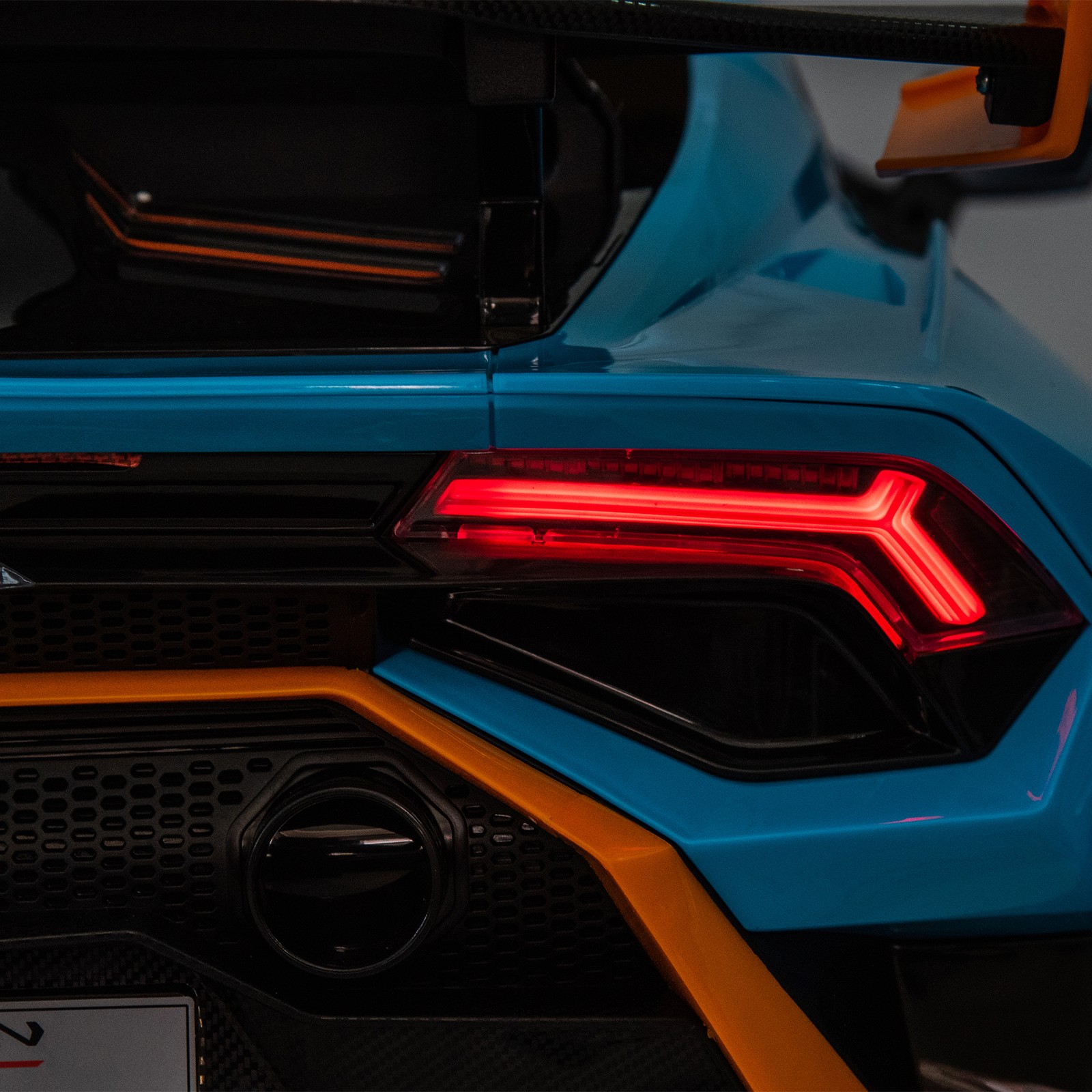 24V Kids Electric Ride-On Drift Car 1.86-5.59MPH Foam Front Wheels Ages 3-6 Blue