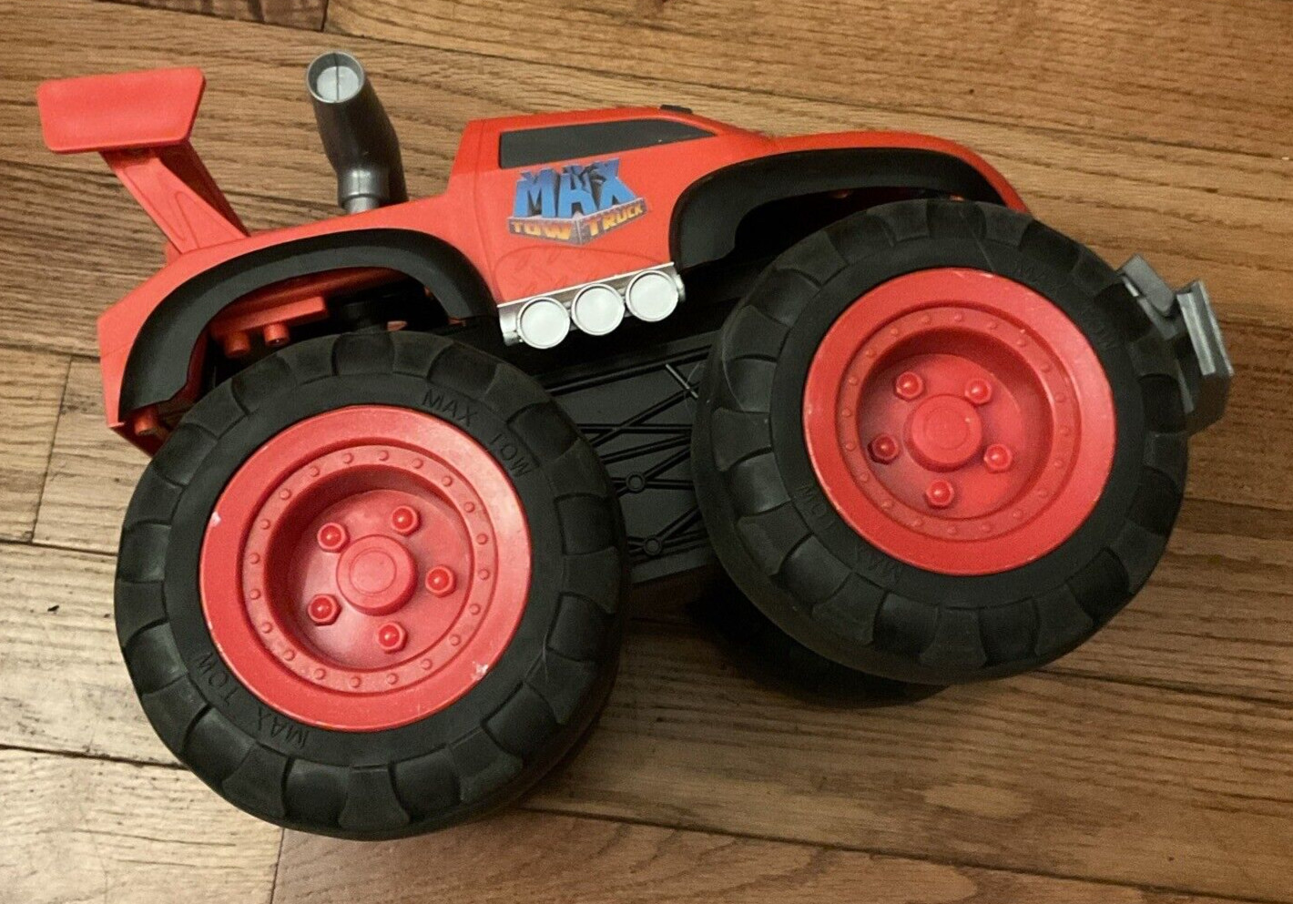 MAX Tow Truck 200lbs Red Electronic Talking Jakks Pacific 2014 TOW DOESN’T WORK