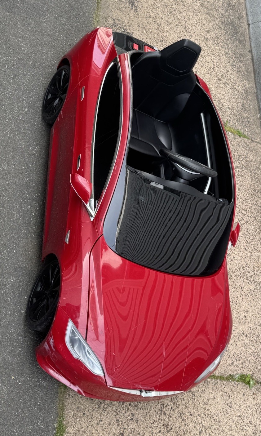 Radio Flyer Tesla Model S Electric Car – Works – W/ Charger