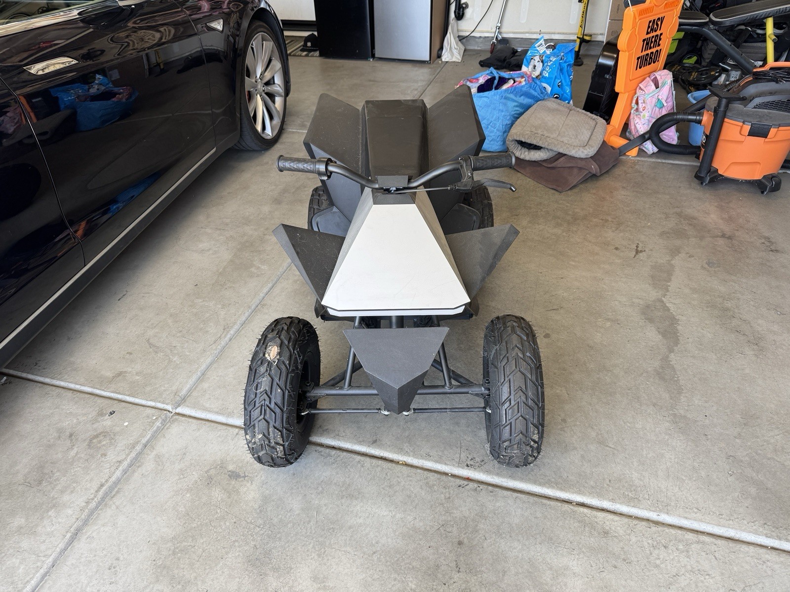 Tesla Cyberquad for Kids – Used