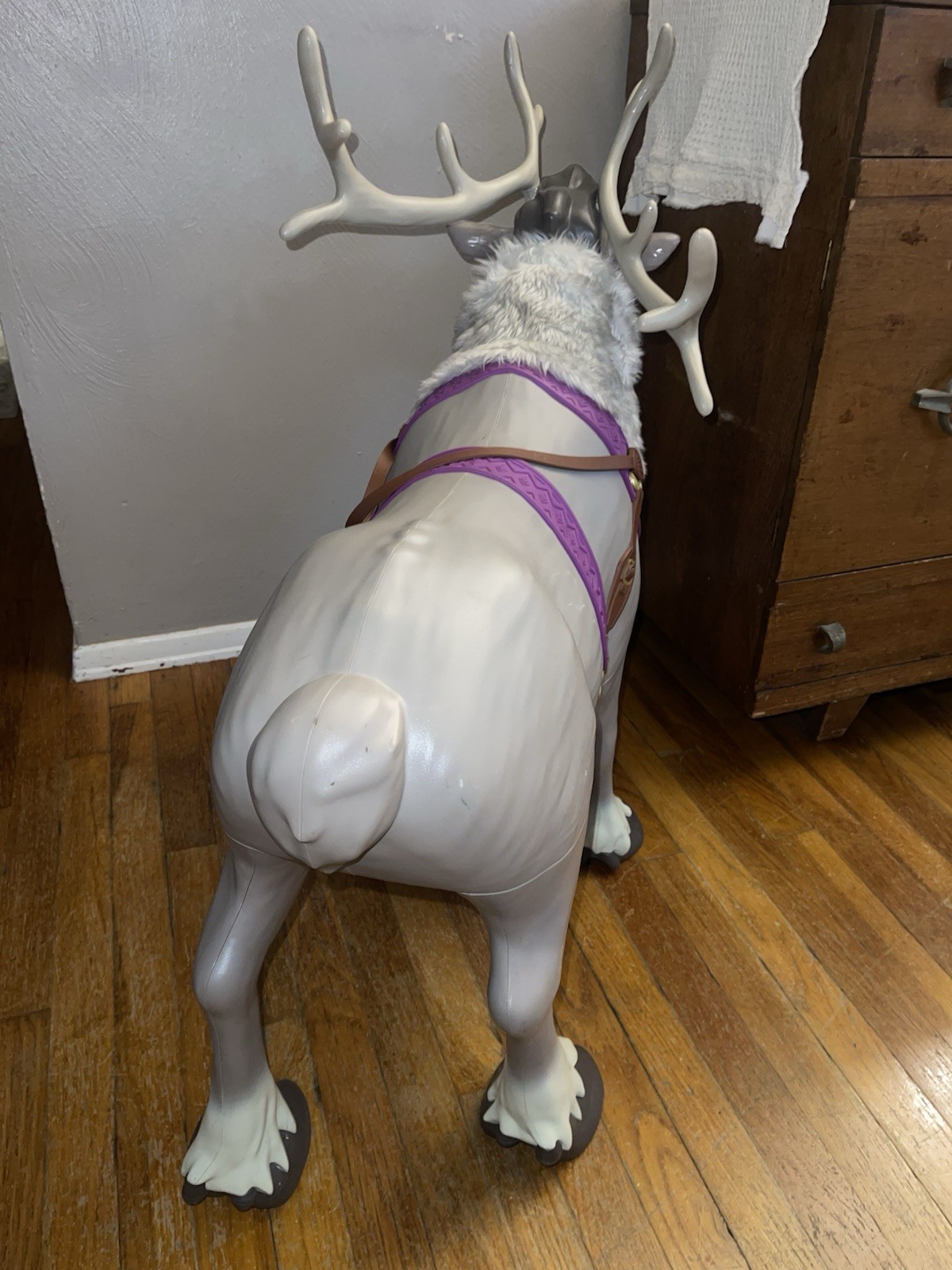 SVEN Disney Frozen 2 Ride On Reindeer My Size Playdate Sounds Child Size