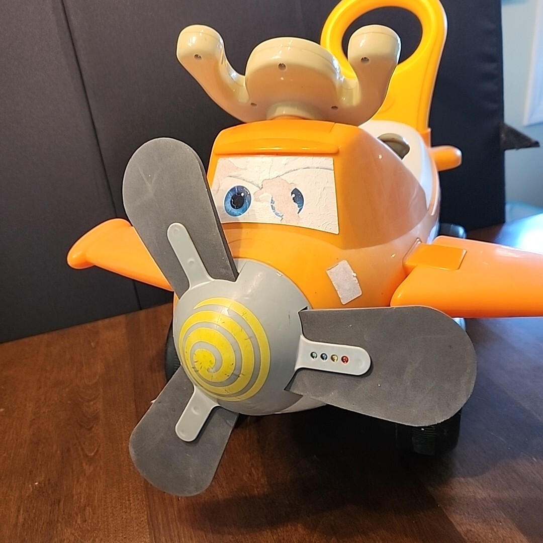 Kiddieland Disney Planes Fire & Rescue Ride On Toy Dusty Crophopper Toddler