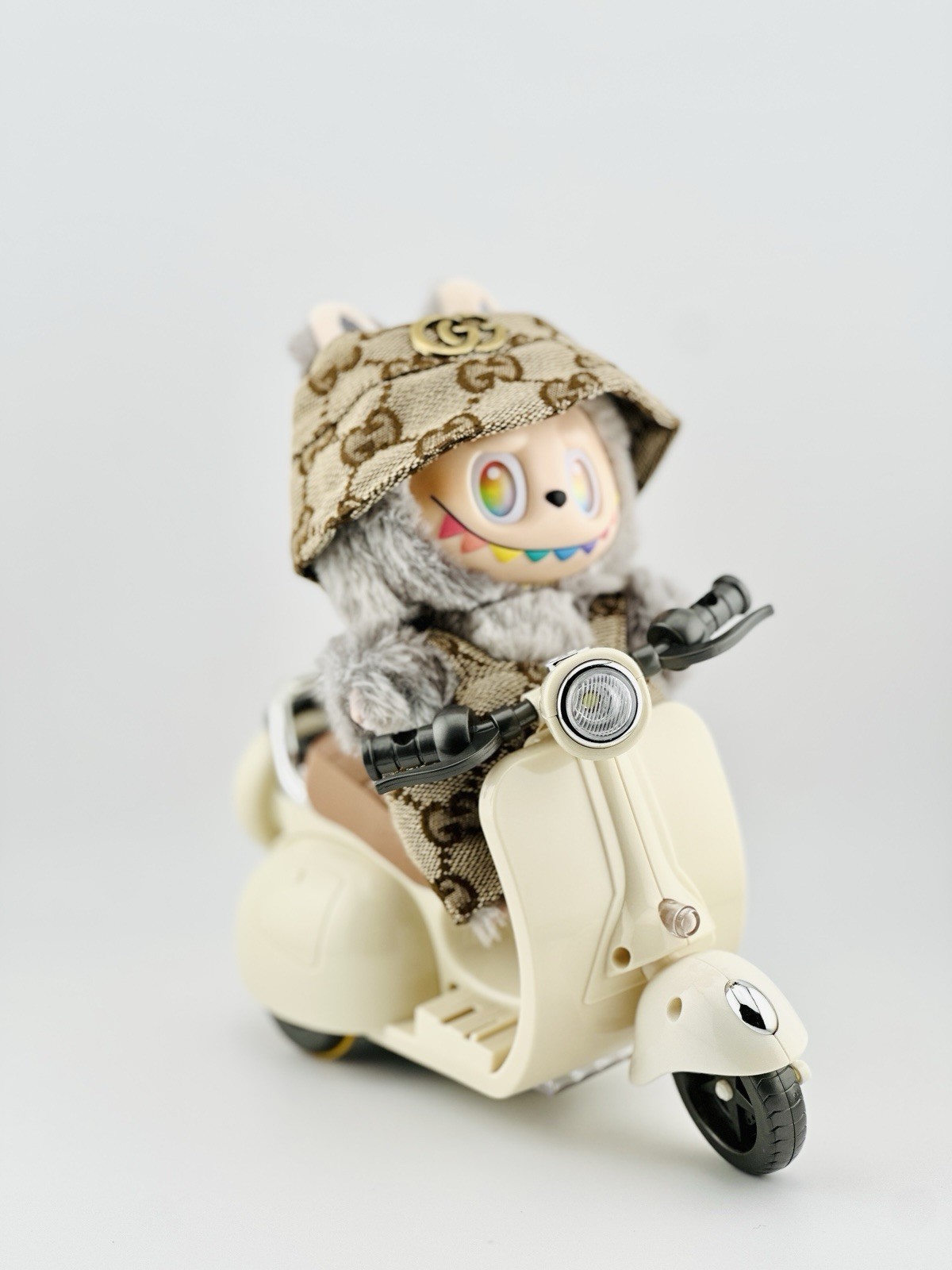 Battery-Powered Toy Scooter (Switch On/Off) – 3 AA Batteries/ Doll Not Included