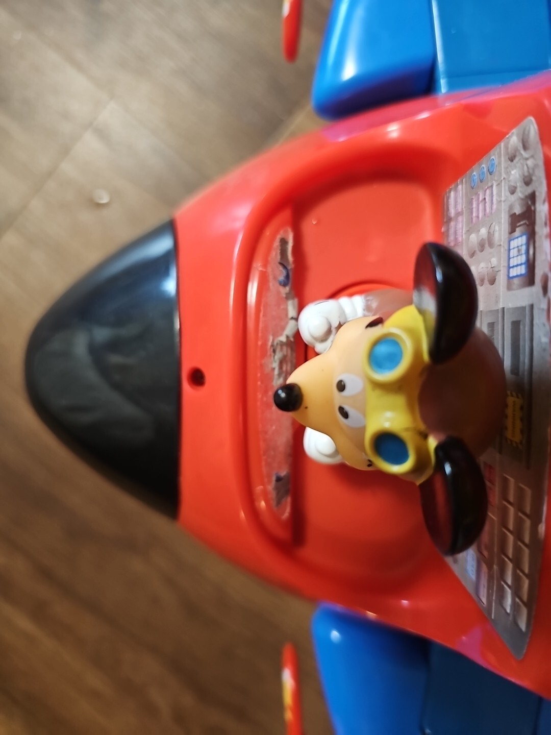 Kiddieland 55376 Disney Lights and Sounds Activity Ride-On Mickey Mouse Plane