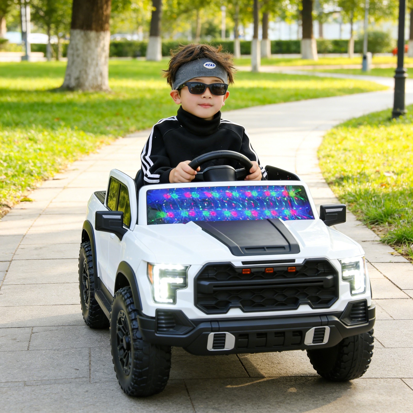 12V Kids Ride-On Car Remote Control, 4-Wheel Shock Absorption 3-6 Years White