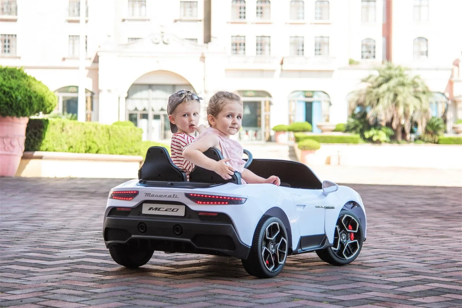 Freddo 4×4 Maserati MC20 2 Seater Ride on Car for Kids (White)