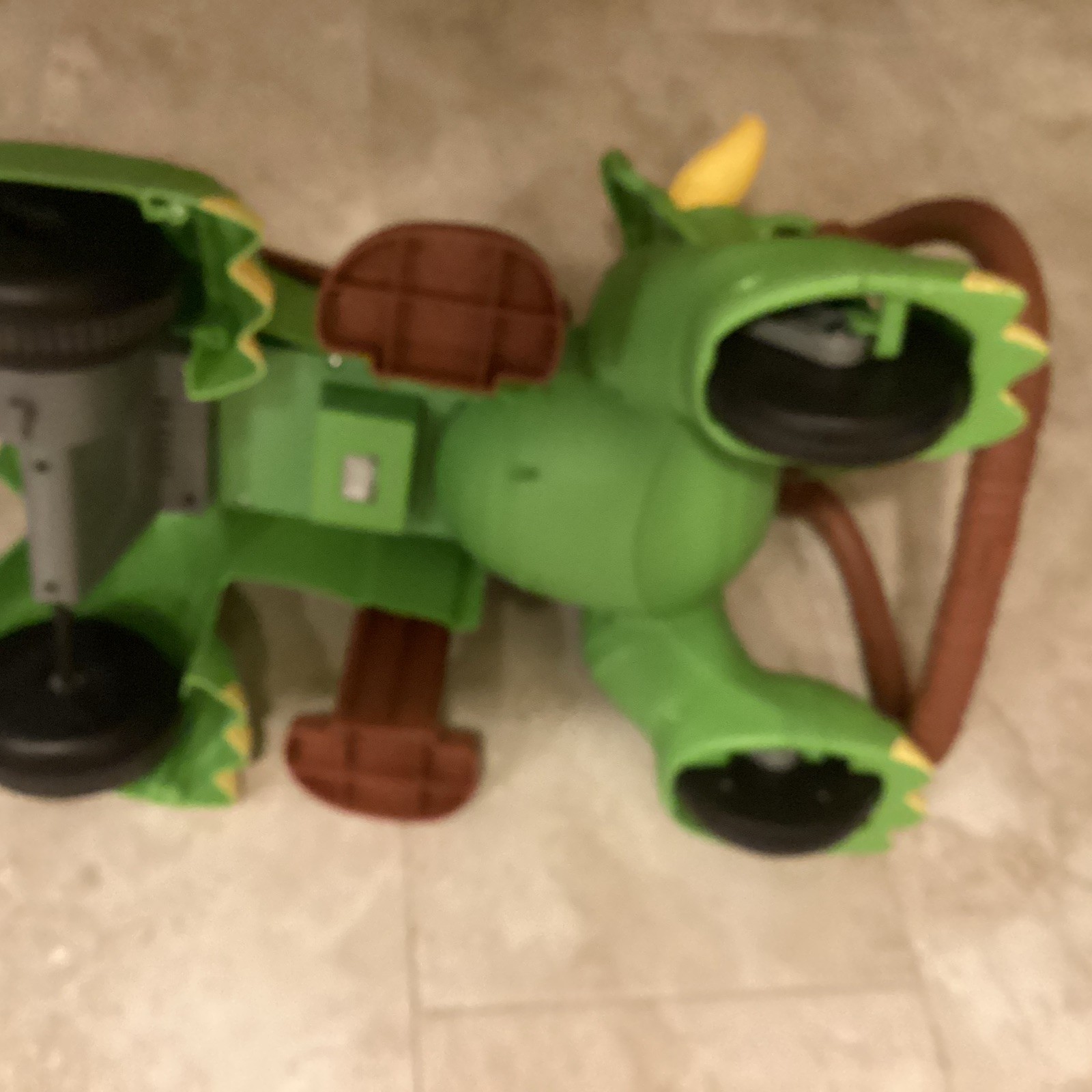 KID TRAX RIDEAMALS Dino Dinosaur Triceratops RIDE-ON TOY Rare HTF 18-30 Mths
