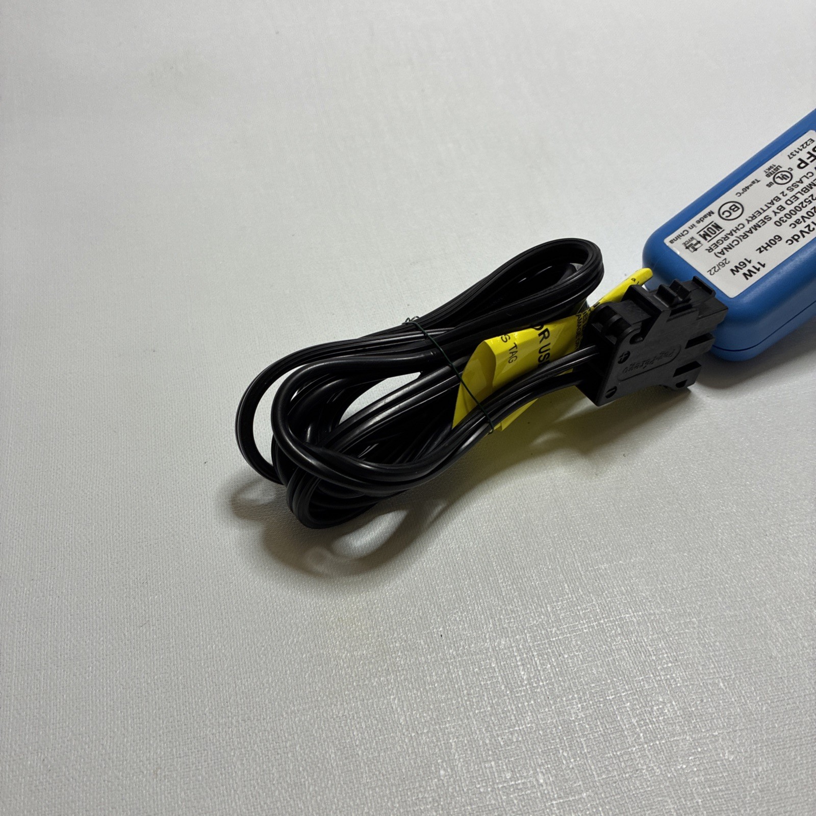 Genuine Peg-Perego 12V DC Class 2 Battery Charger Model 25200030