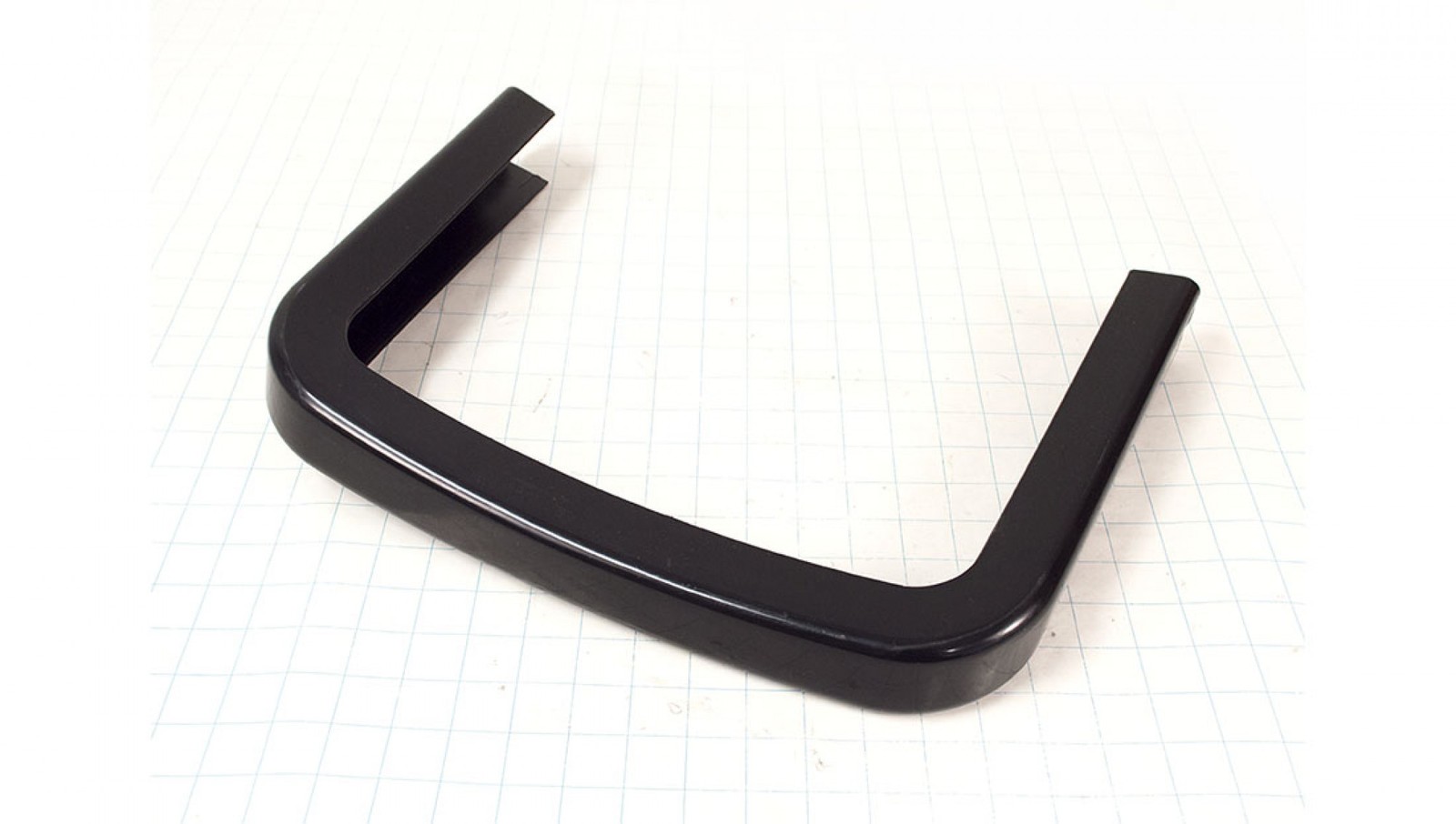 Ride on Part # SPST8297N – Case Ih Power Scoop Roll Bar Black