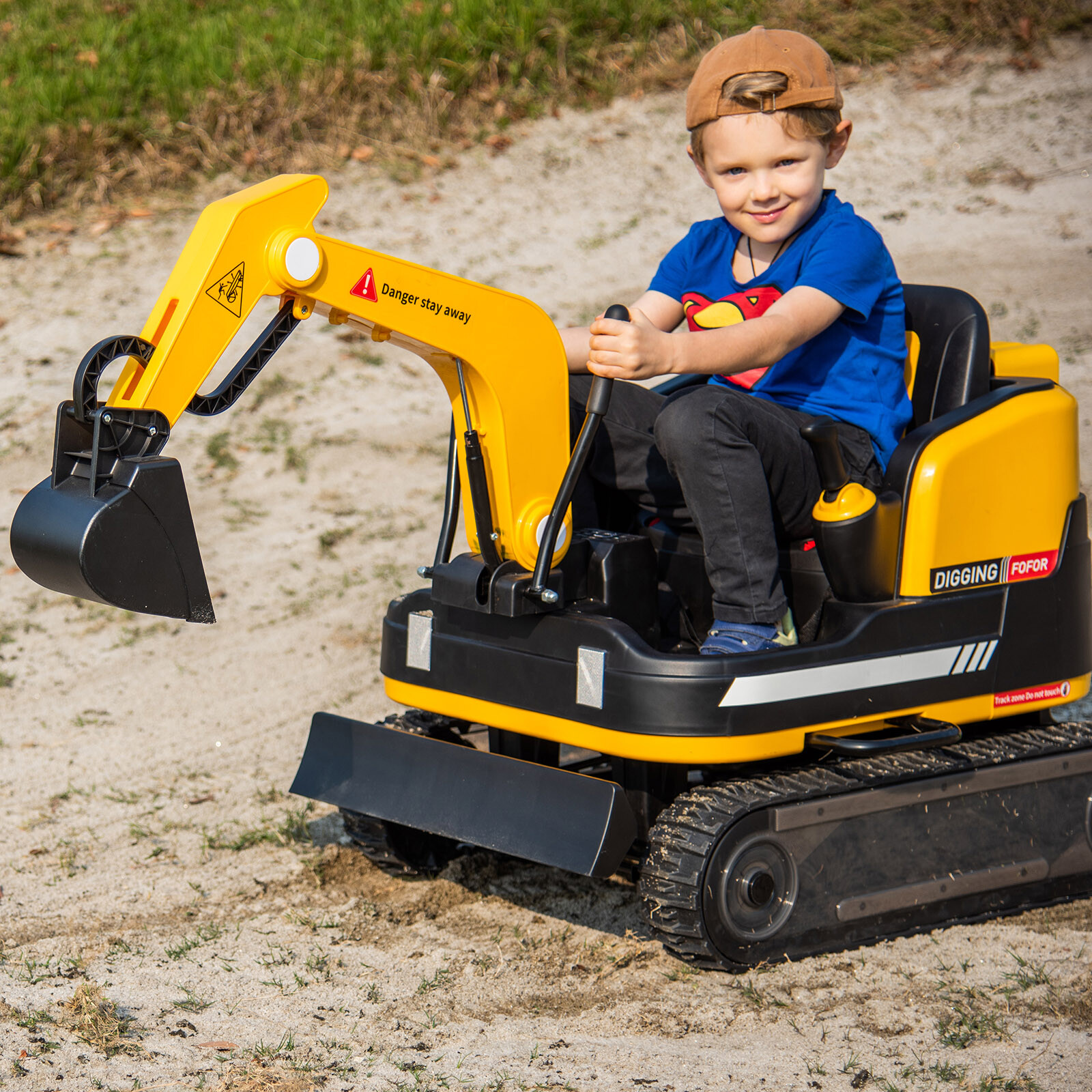 JOYLDIAS Yellow 360° 12V Battery Kids Ride On Excavator & Bulldozer w/MP3,Remote