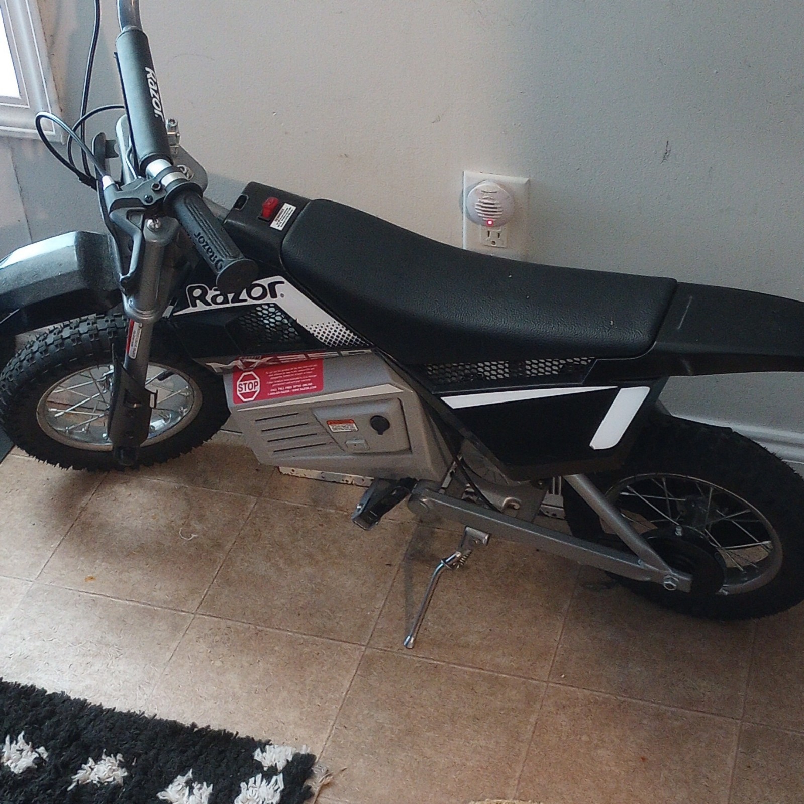 Razor Electric Battery Operated Ride-On Motorcycle Black Toy