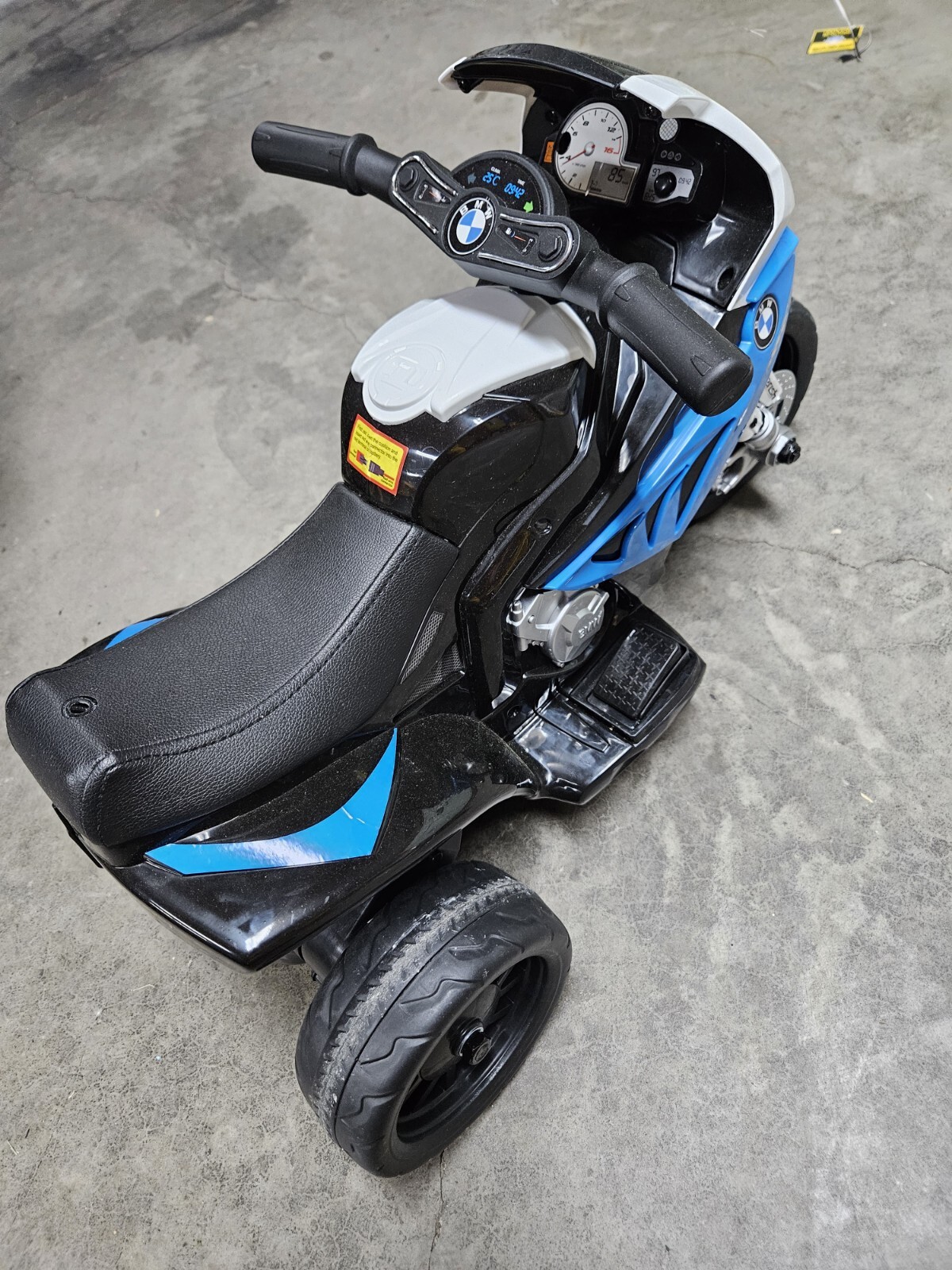 BMW Trike 3 Wheels Battery Power Motorcycle Children 18 To 36 Months
