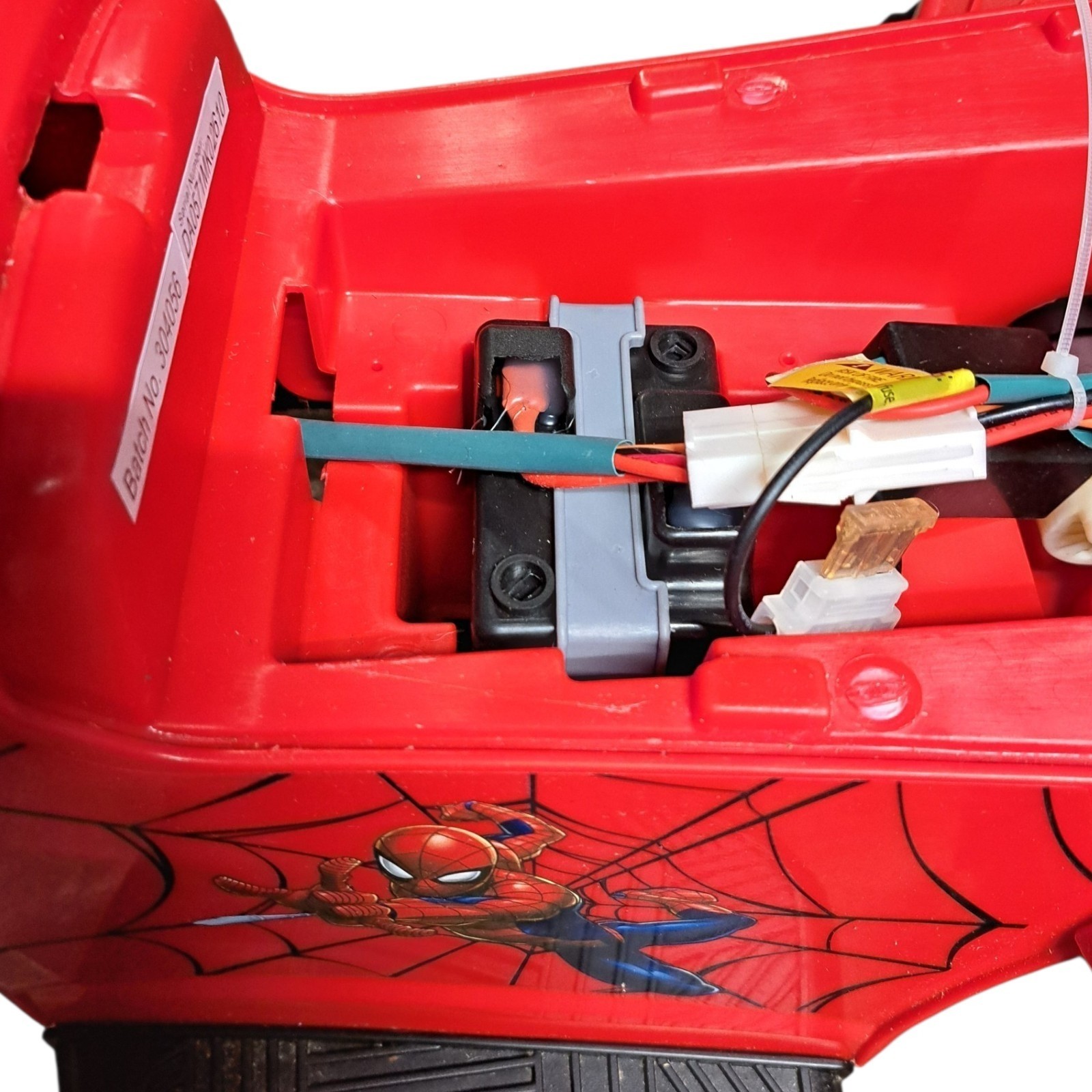 Dynacraft Marvel Spider-Man 6V Battery Powered Little Quad Kids Ride On ATV