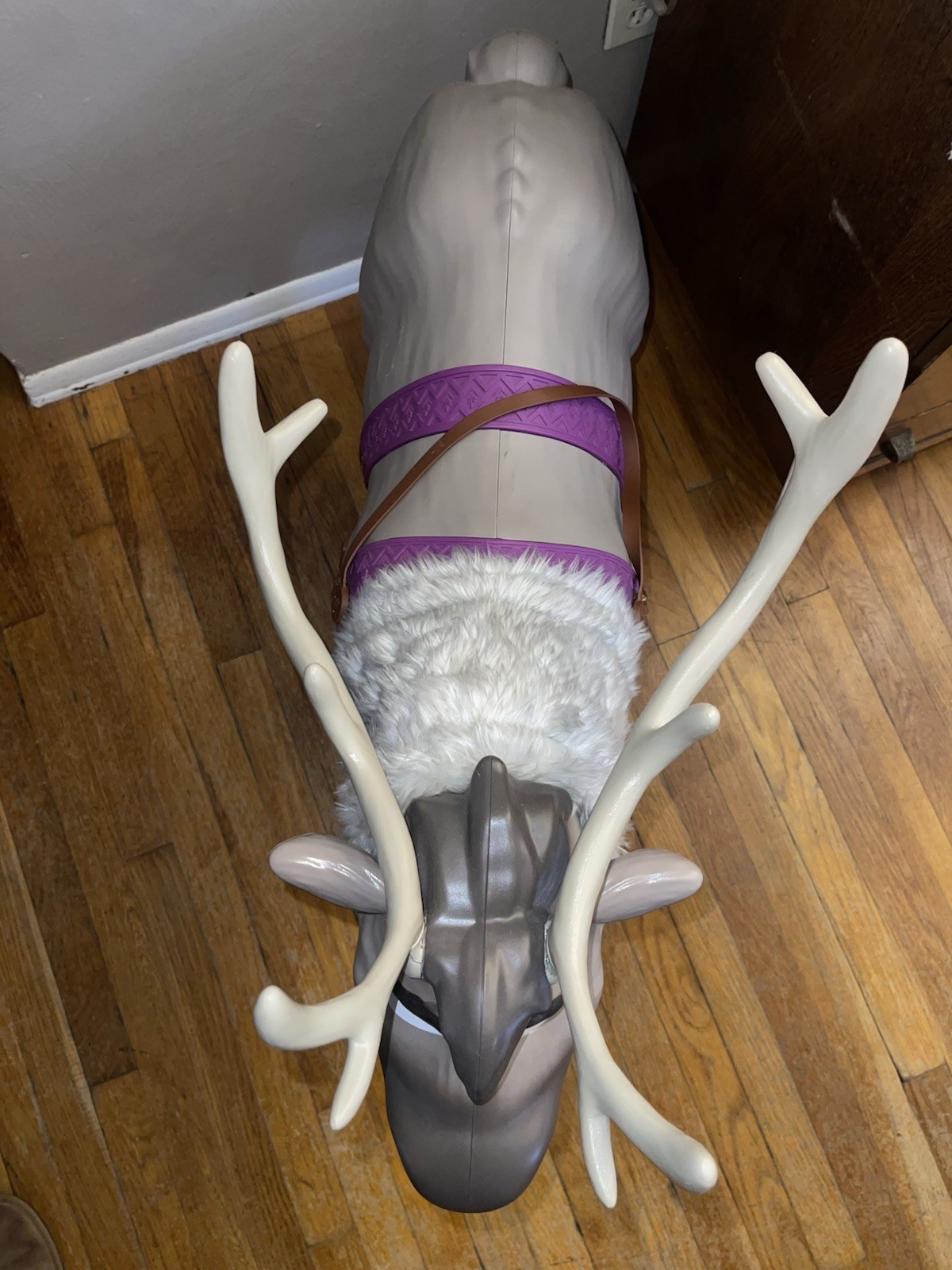 SVEN Disney Frozen 2 Ride On Reindeer My Size Playdate Sounds Child Size