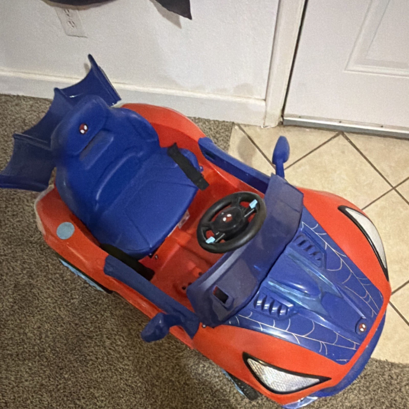 Spider-Man Battery Operated Ride-On Toy Car Blue Red for Ages 3-7