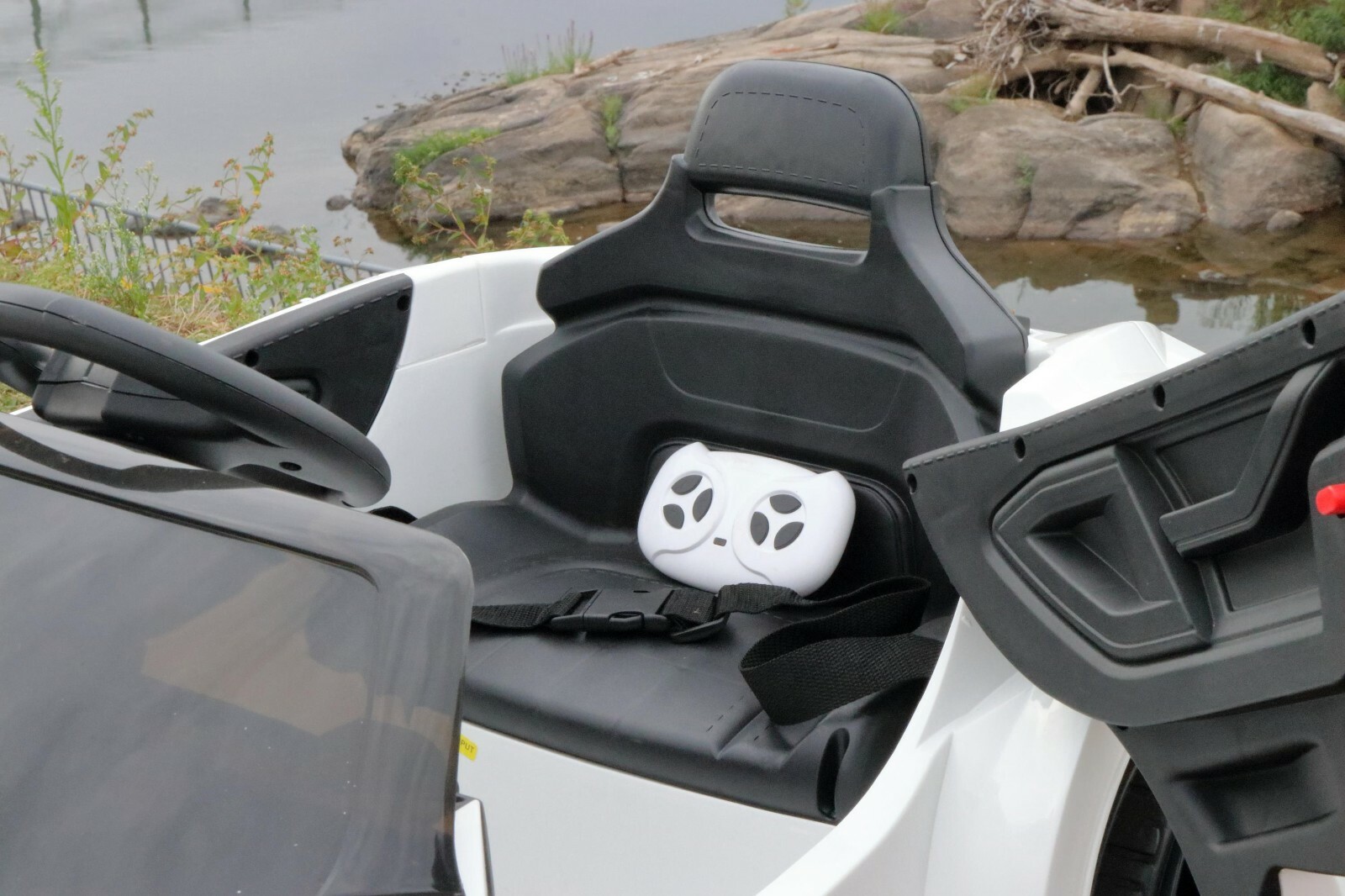 First Drive Lykan Hypersport White 12v Kids Cars – Dual Motor Electric Power Rid