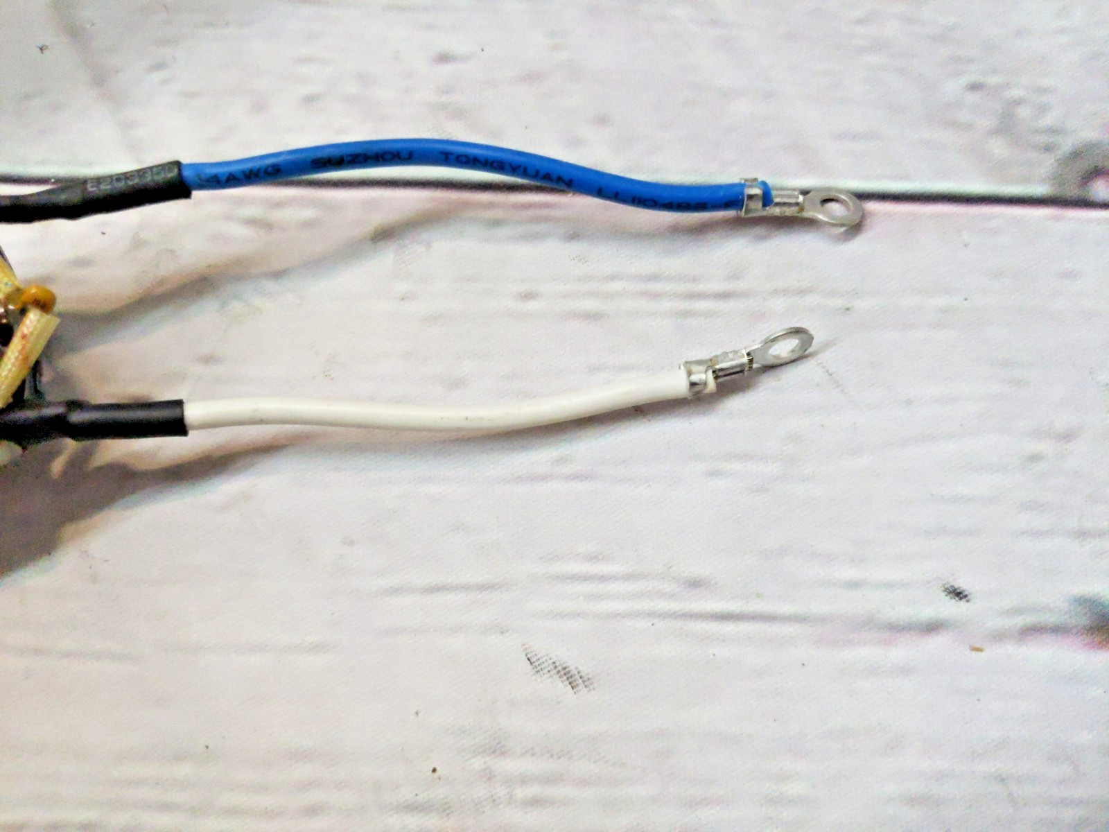 New Genuine Safety First, Kid Trax Old Style Corvette Motor Gearbox