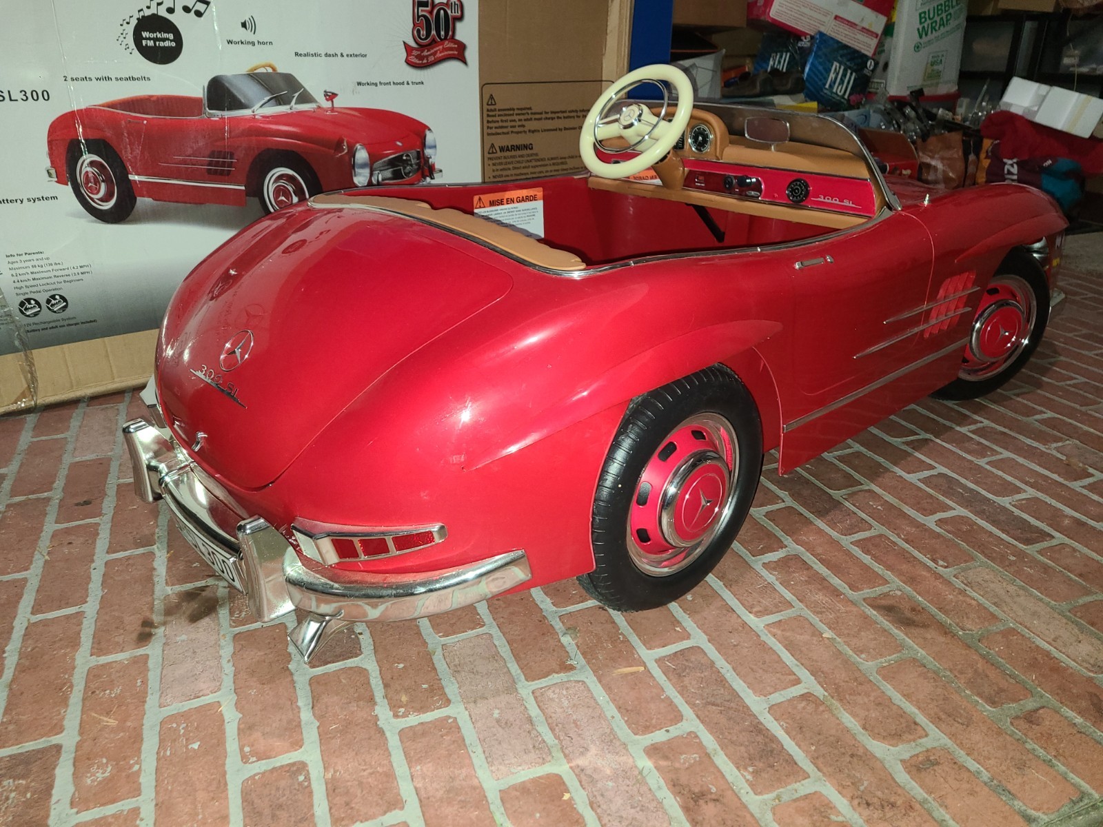 RARE – Kid Trax Mercedes-Benz SL300 12V Electric Ride-On Car For 2 – IOB