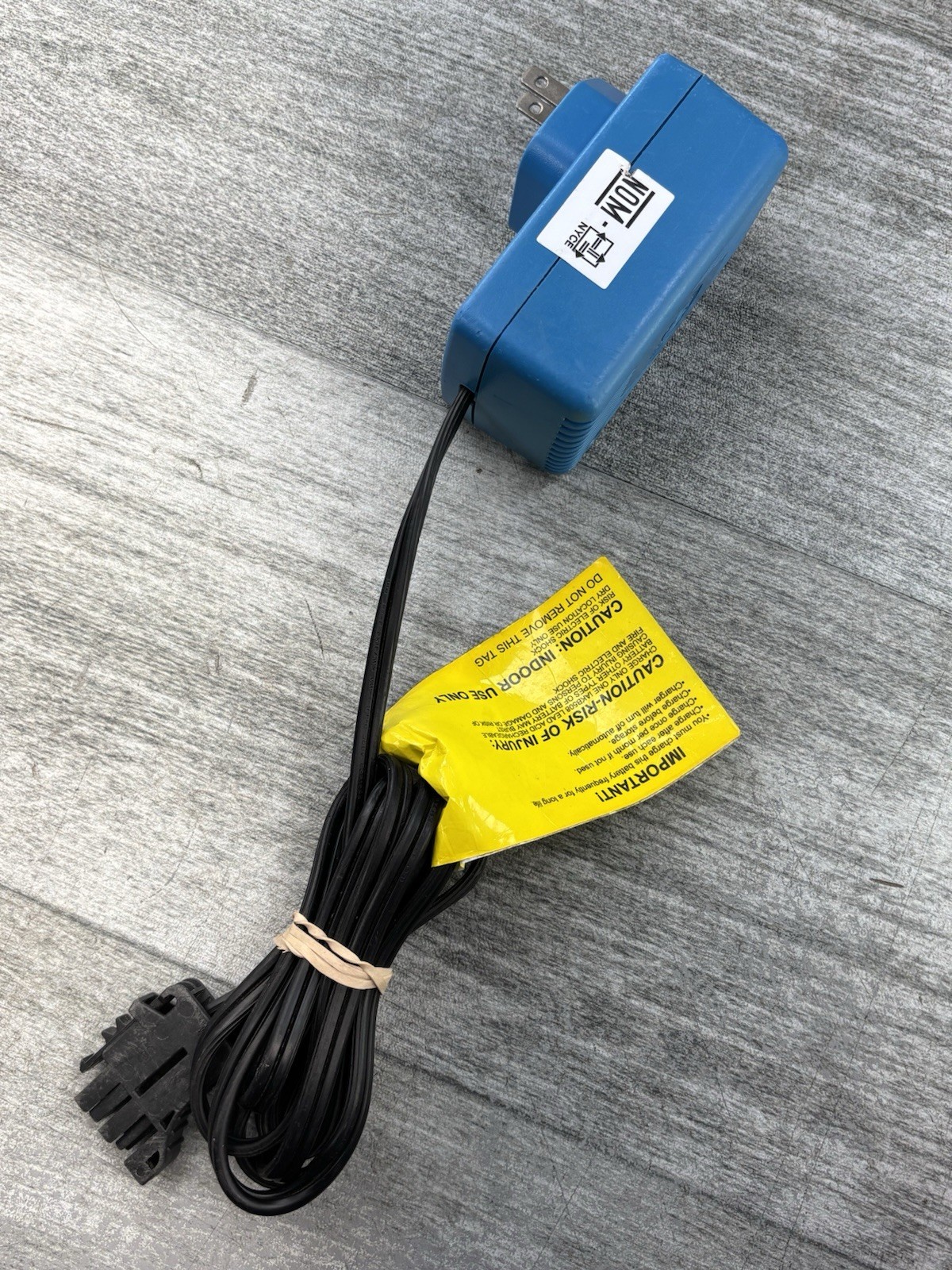 Peg Perego OEM 12-Volt Class 2 Ride On Toy Battery Charger 25200023 John Deere