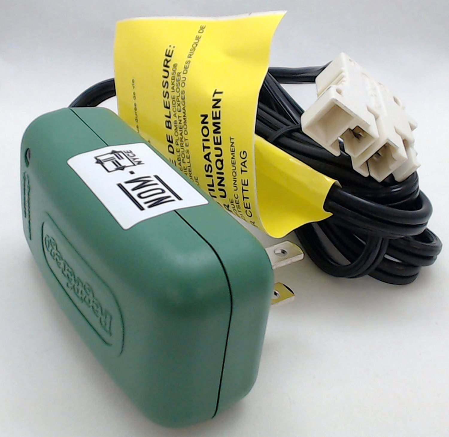 Peg Perego Original 6 Volt Green Charger [MECB0085U]